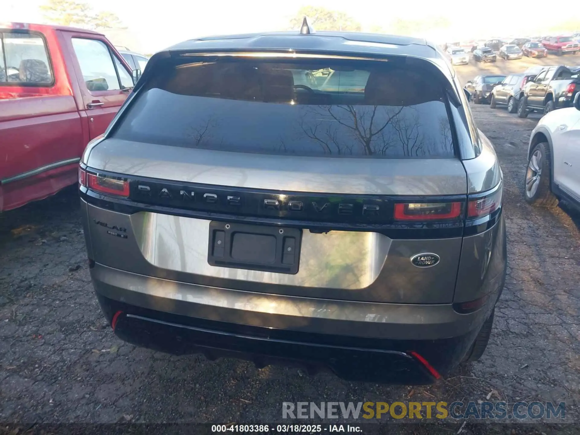 16 fotografías del automóvil dañado SALYK2EX8LA275671 LAND ROVER RANGE ROVER VELAR 2020