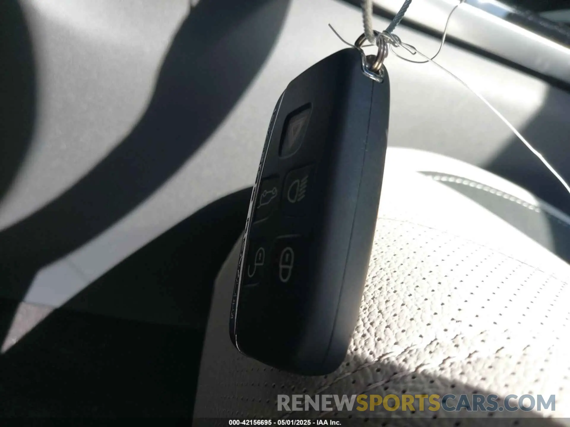 11 fotografías del automóvil dañado SALYK2EX9LA261388 LAND ROVER RANGE ROVER VELAR 2020