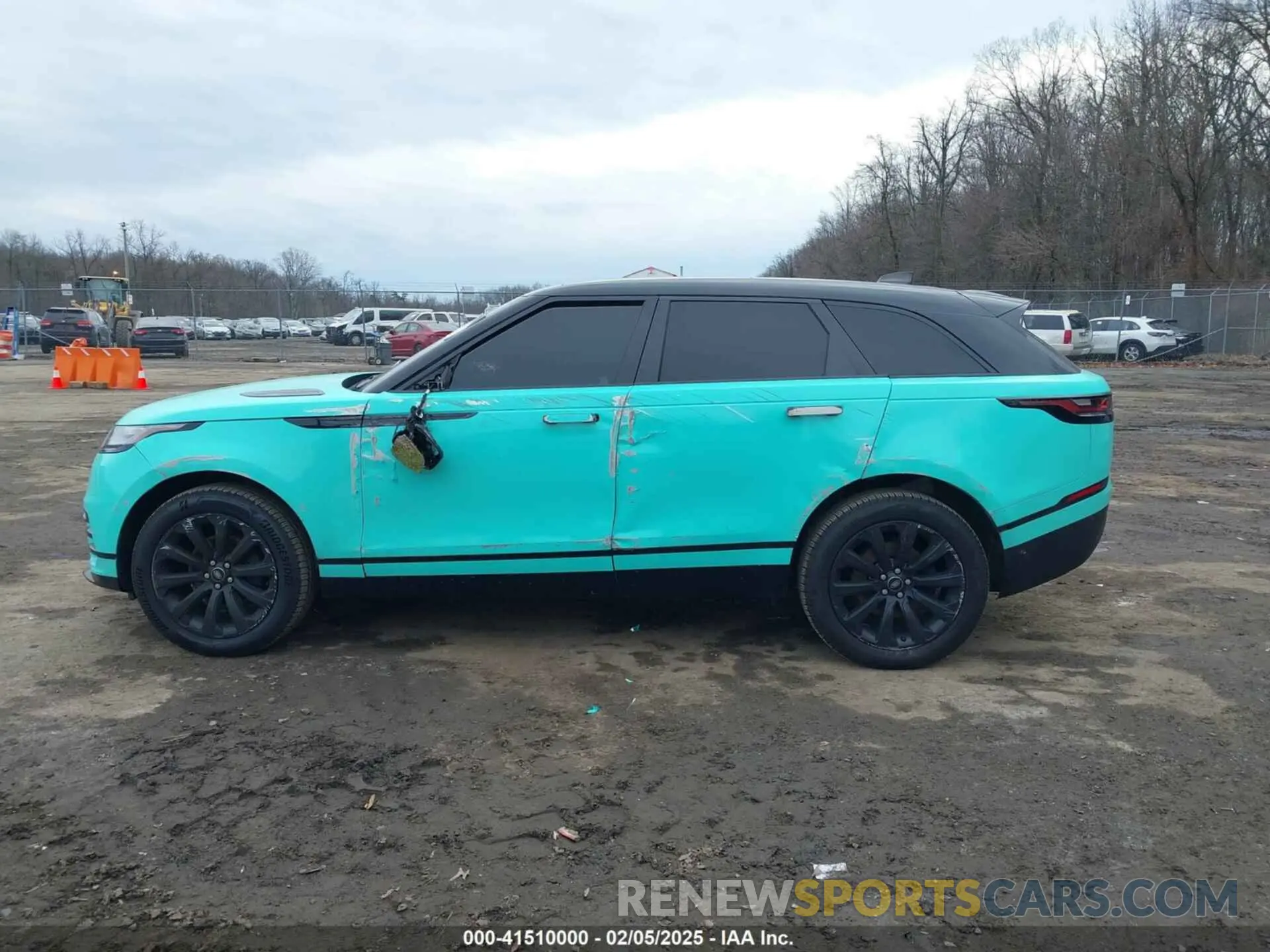 14 fotografías del automóvil dañado SALYK2EX9LA269068 LAND ROVER RANGE ROVER VELAR 2020