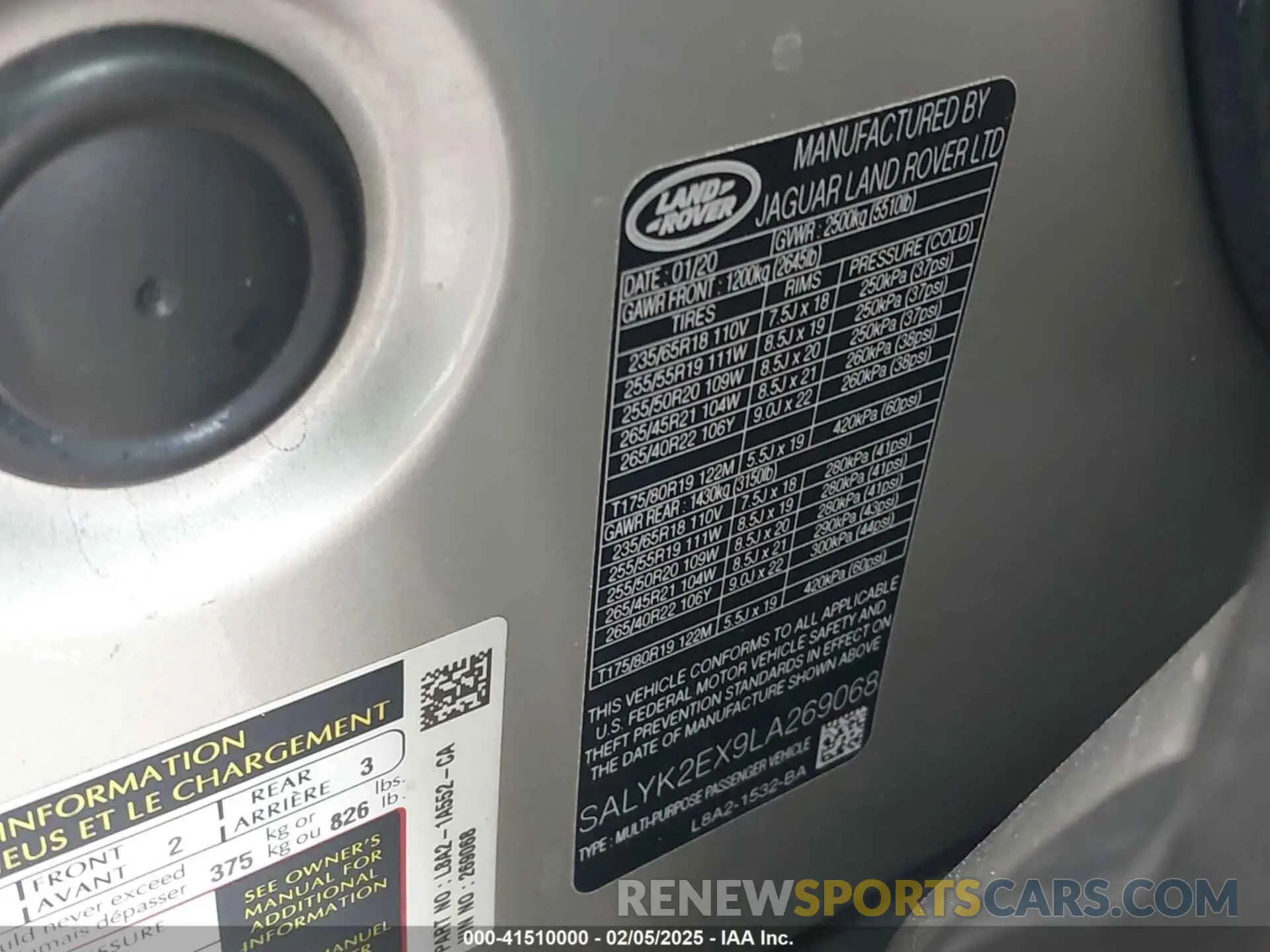 9 fotografías del automóvil dañado SALYK2EX9LA269068 LAND ROVER RANGE ROVER VELAR 2020