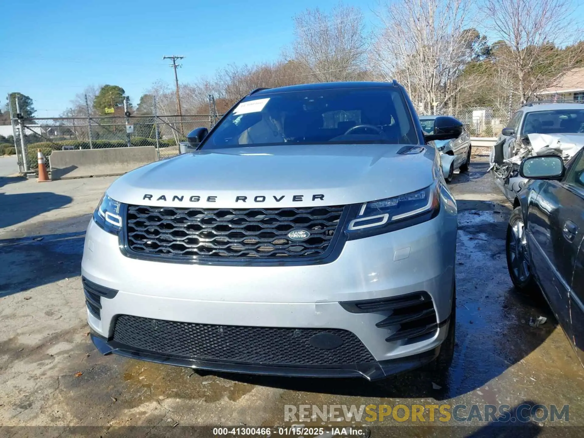 12 fotografías del automóvil dañado SALYK2EX9LA275226 LAND ROVER RANGE ROVER VELAR 2020