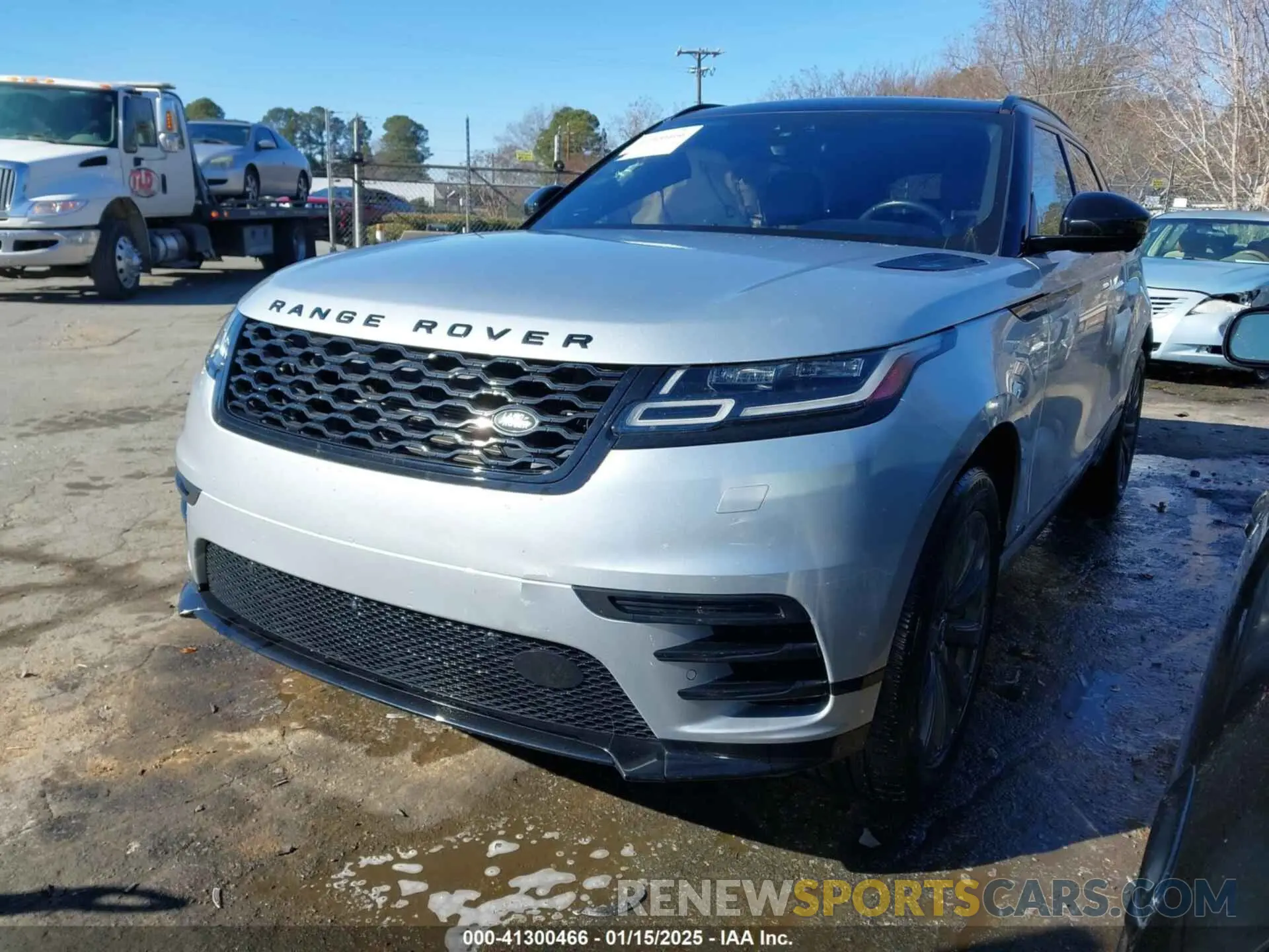2 fotografías del automóvil dañado SALYK2EX9LA275226 LAND ROVER RANGE ROVER VELAR 2020