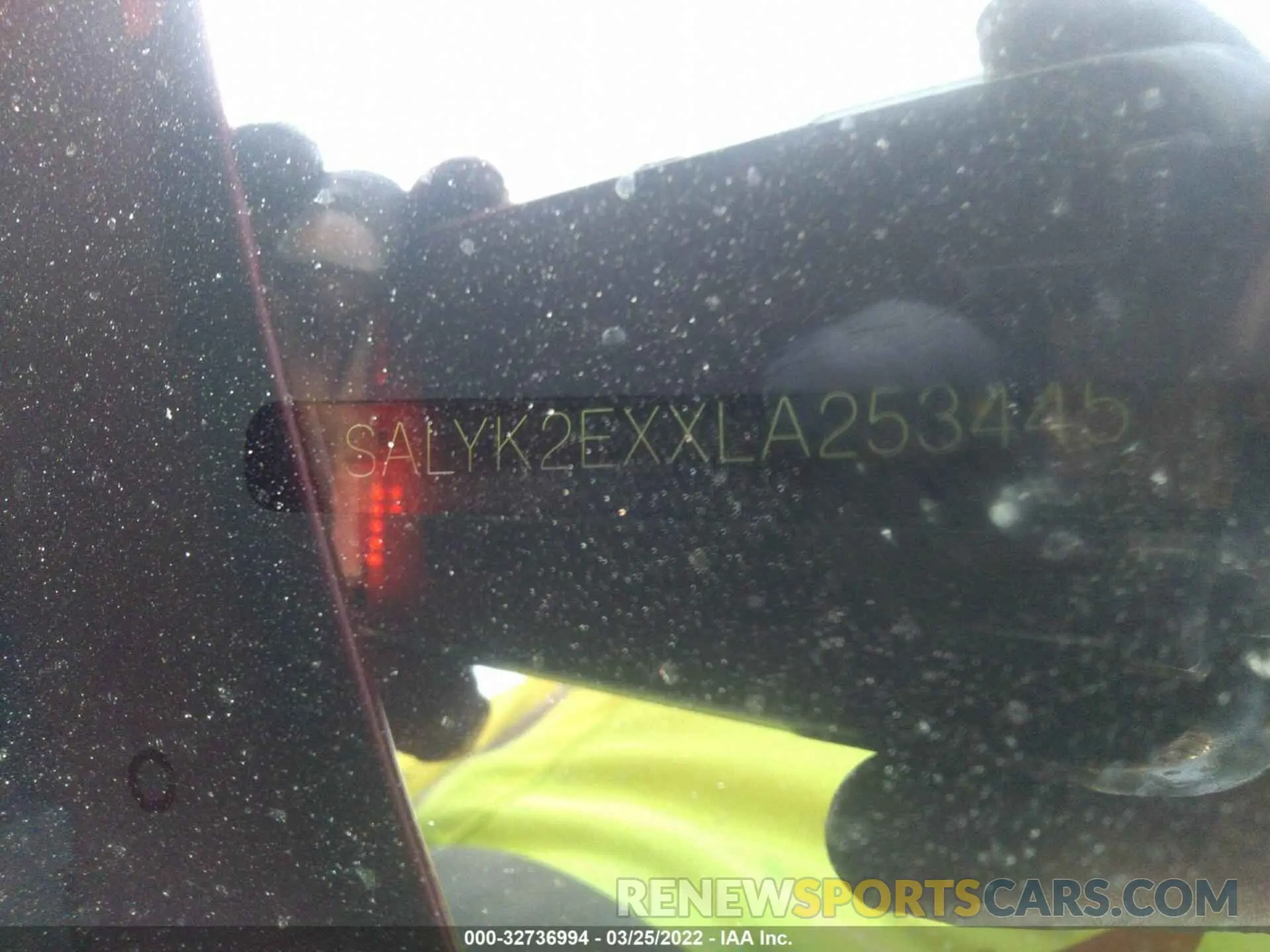 9 fotografías del automóvil dañado SALYK2EXXLA253445 LAND ROVER RANGE ROVER VELAR 2020