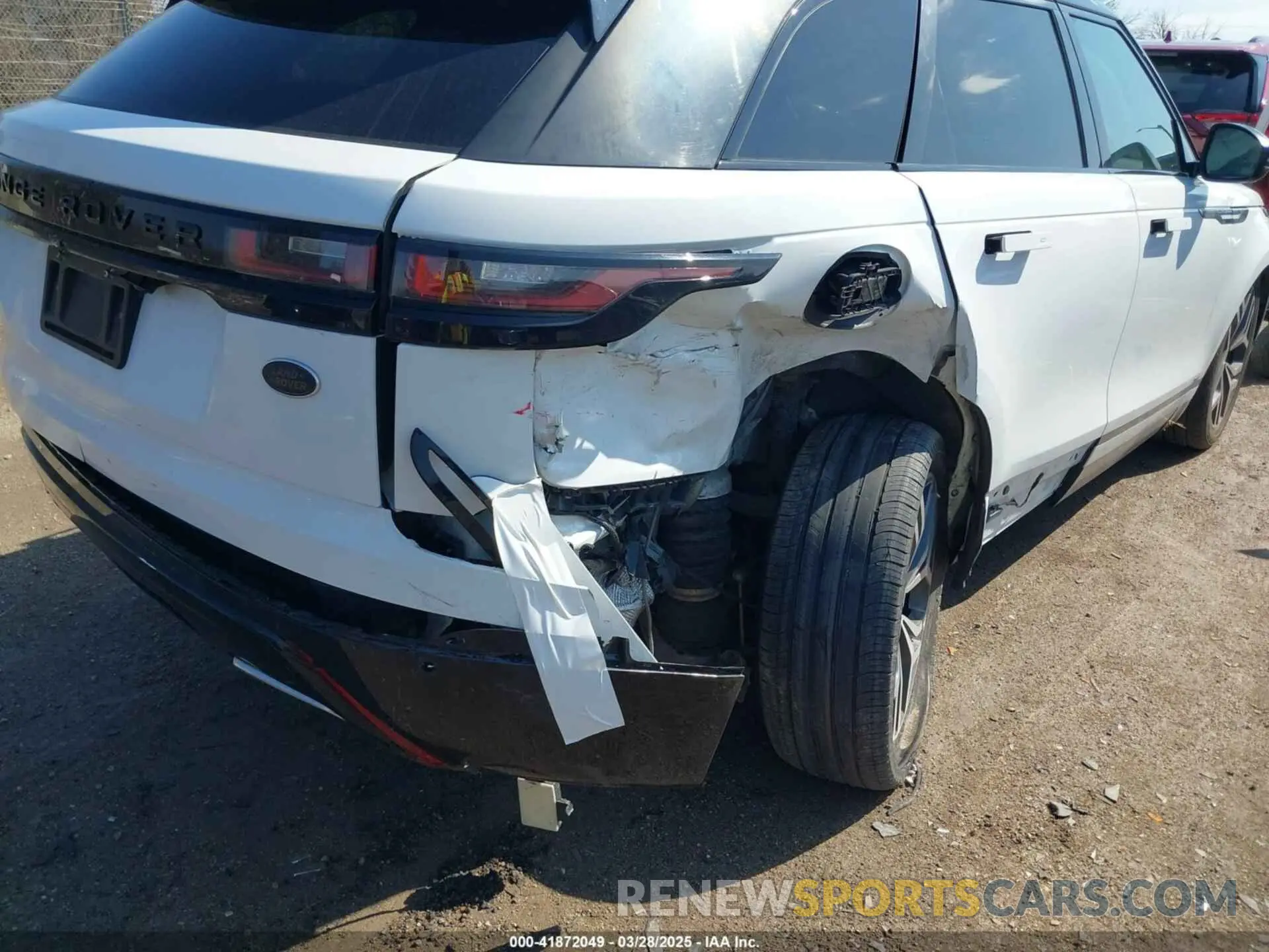 6 fotografías del automóvil dañado SALYK2FV0LA251264 LAND ROVER RANGE ROVER VELAR 2020