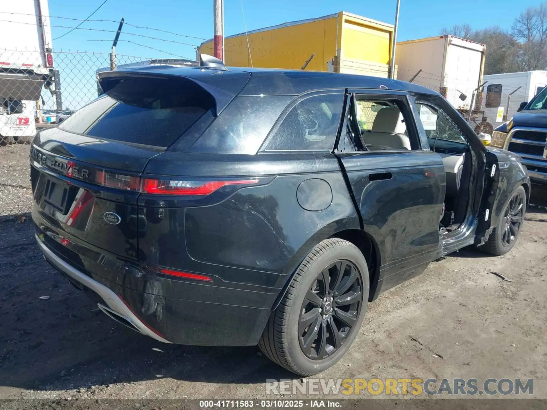 4 fotografías del automóvil dañado SALYK2FV7LA249589 LAND ROVER RANGE ROVER VELAR 2020