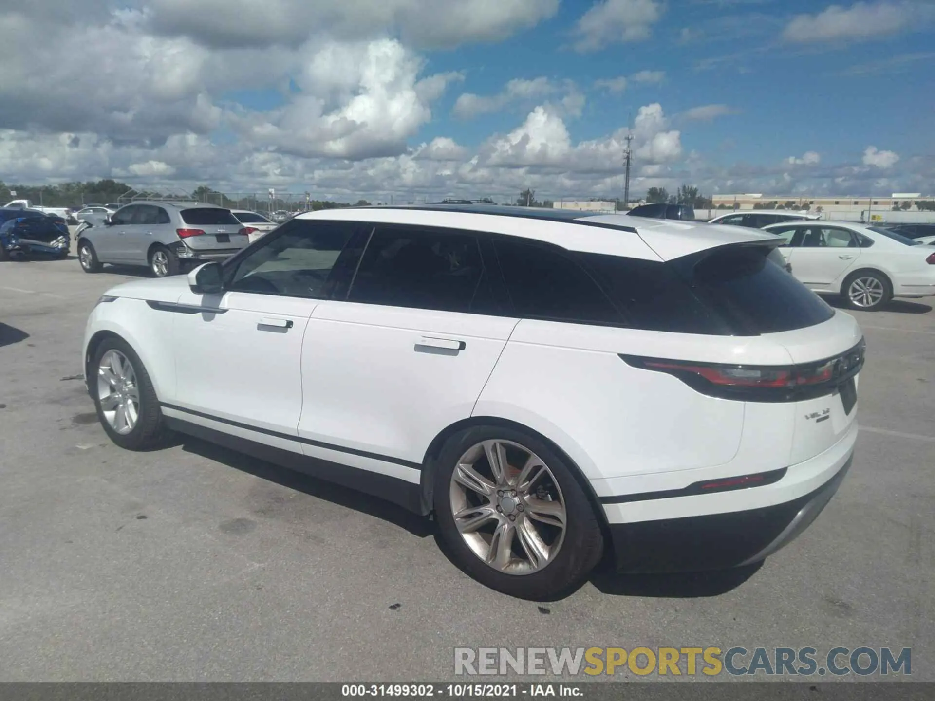 3 fotografías del automóvil dañado SALYJ2EU3MA312720 LAND ROVER RANGE ROVER VELAR 2021