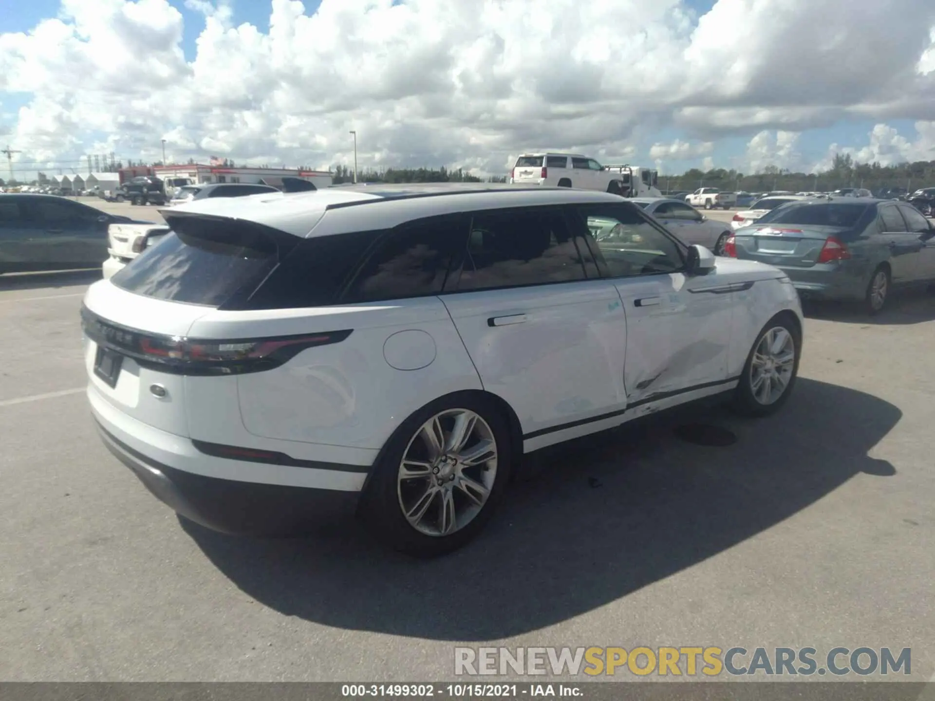 4 fotografías del automóvil dañado SALYJ2EU3MA312720 LAND ROVER RANGE ROVER VELAR 2021