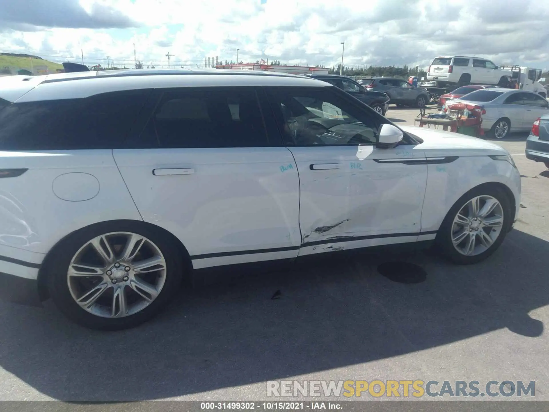 6 fotografías del automóvil dañado SALYJ2EU3MA312720 LAND ROVER RANGE ROVER VELAR 2021