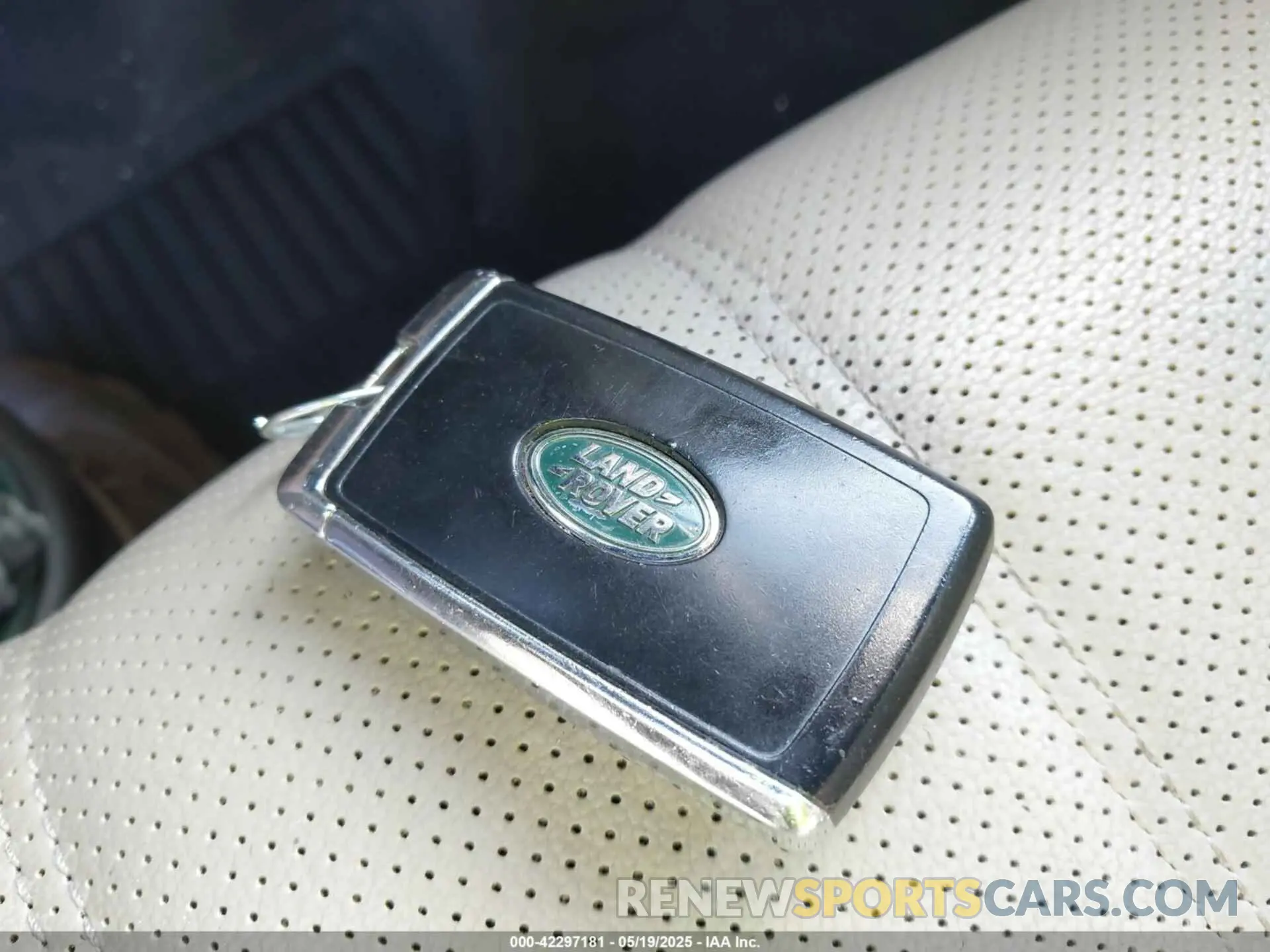 11 fotografías del automóvil dañado SALYJ2EX0MA326505 LAND ROVER RANGE ROVER VELAR 2021