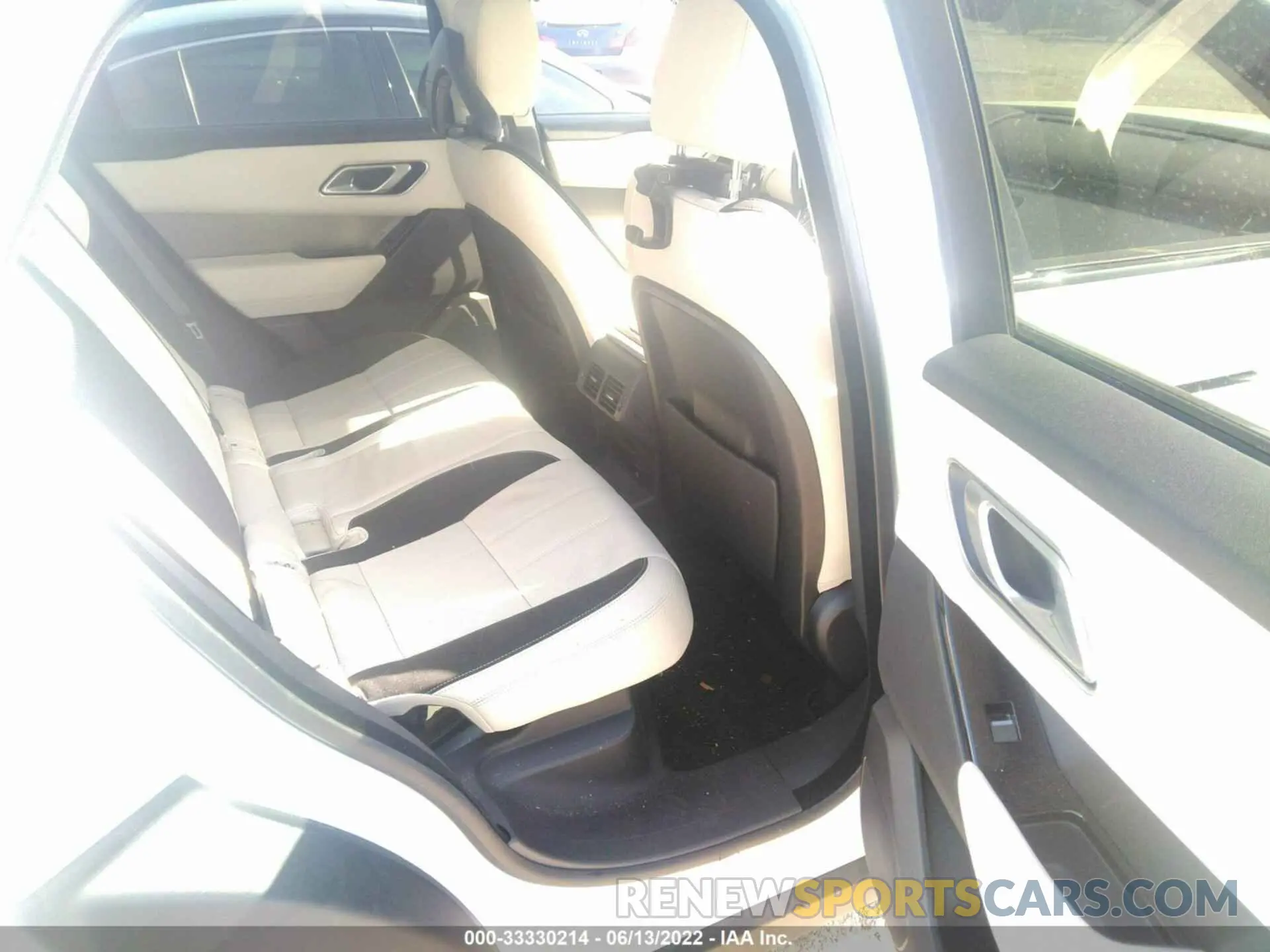 8 fotografías del automóvil dañado SALYJ2EX5MA299009 LAND ROVER RANGE ROVER VELAR 2021