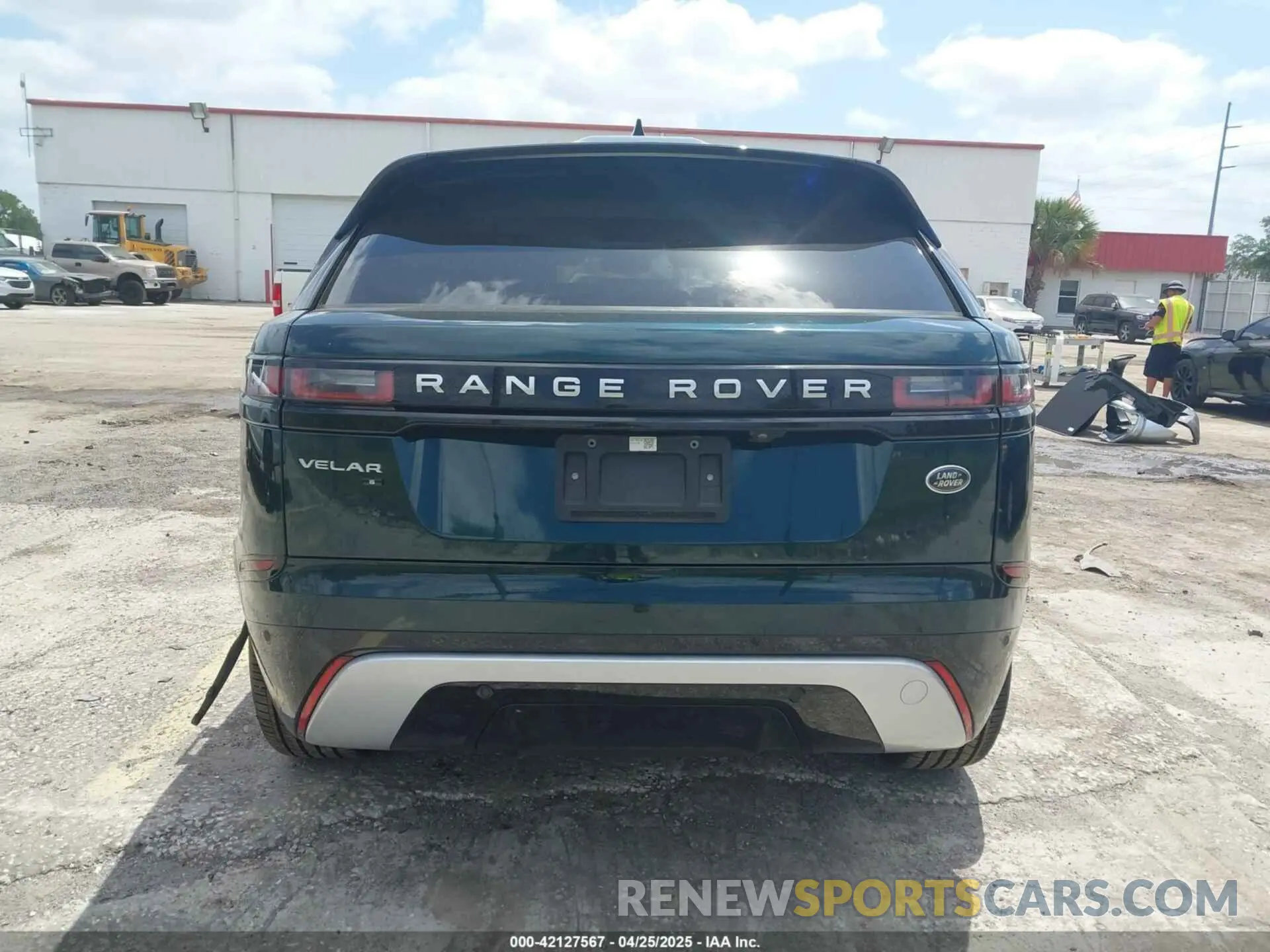 16 fotografías del automóvil dañado SALYJ2EX6MA317761 LAND ROVER RANGE ROVER VELAR 2021
