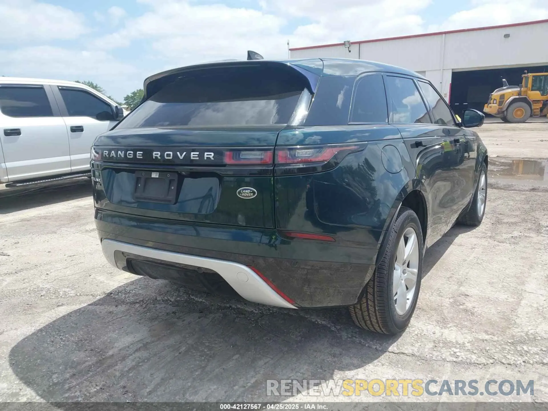 4 fotografías del automóvil dañado SALYJ2EX6MA317761 LAND ROVER RANGE ROVER VELAR 2021