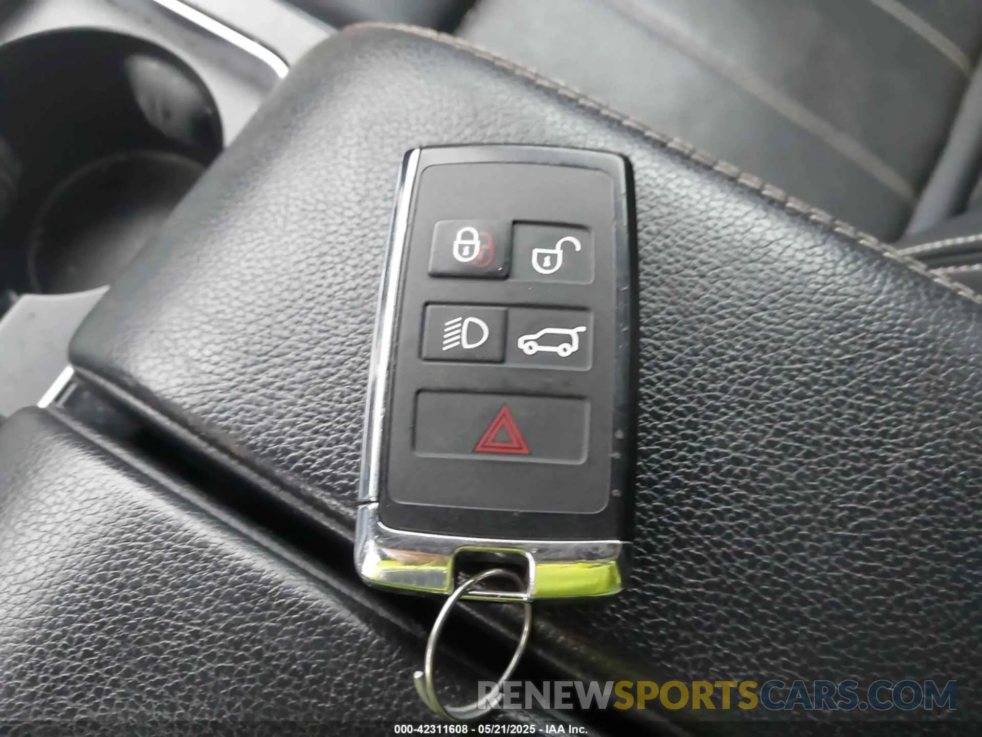 11 fotografías del automóvil dañado SALYT2EU0MA299368 LAND ROVER RANGE ROVER VELAR 2021