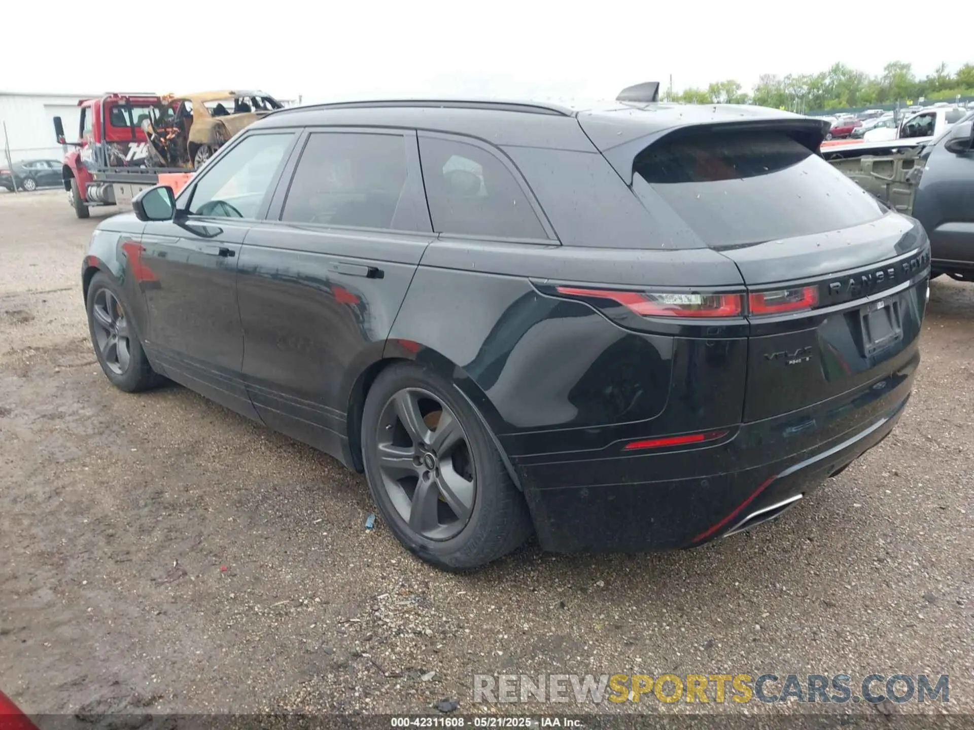 3 fotografías del automóvil dañado SALYT2EU0MA299368 LAND ROVER RANGE ROVER VELAR 2021