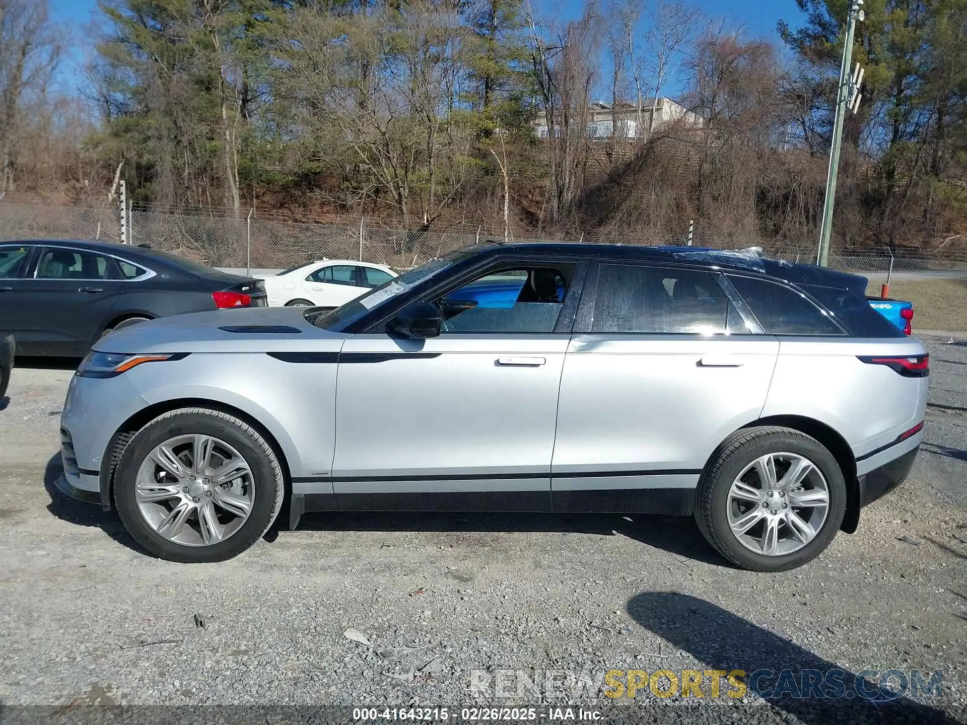 14 fotografías del automóvil dañado SALYT2EX1MA306855 LAND ROVER RANGE ROVER VELAR 2021
