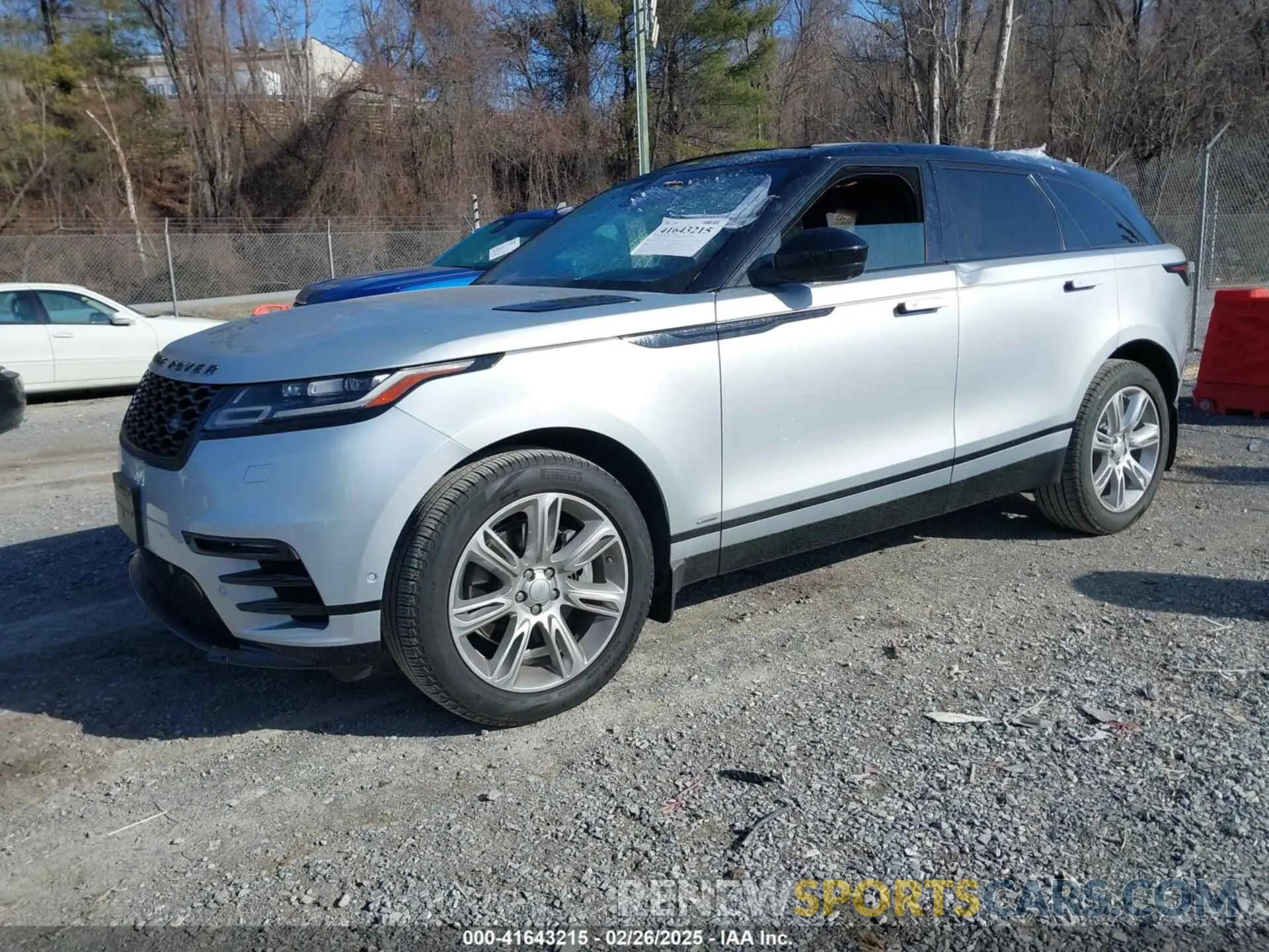 2 fotografías del automóvil dañado SALYT2EX1MA306855 LAND ROVER RANGE ROVER VELAR 2021
