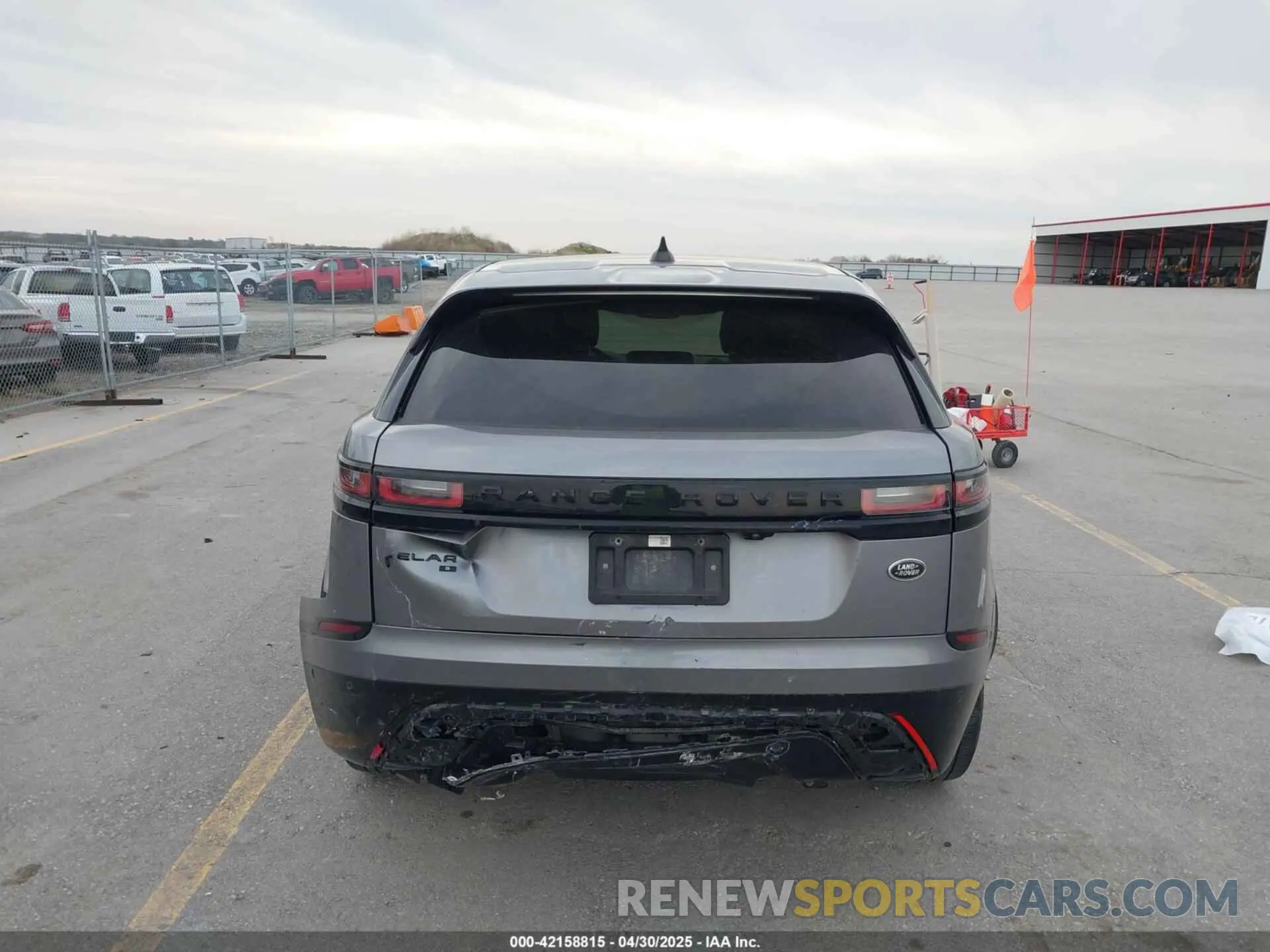 16 fotografías del automóvil dañado SALYT2EX3MA320305 LAND ROVER RANGE ROVER VELAR 2021