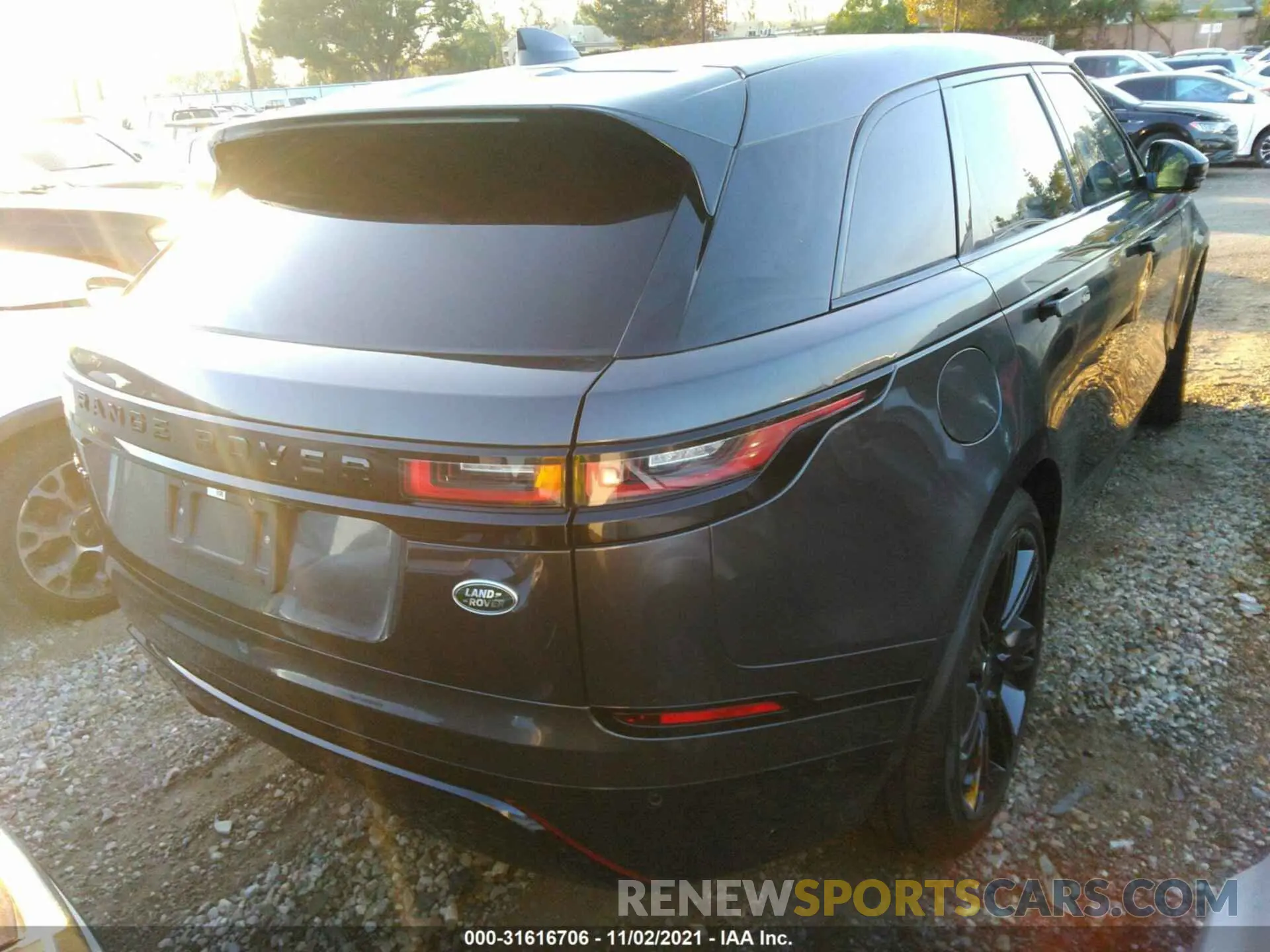 4 fotografías del automóvil dañado SALYT2EX4MA322967 LAND ROVER RANGE ROVER VELAR 2021