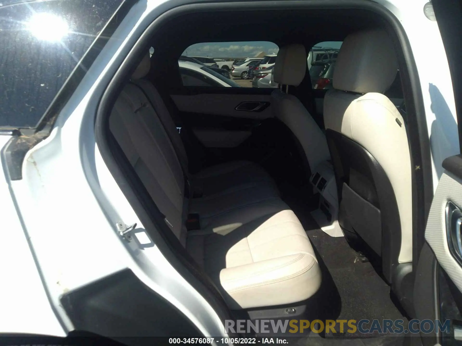 8 fotografías del automóvil dañado SALYT2EX5MA314585 LAND ROVER RANGE ROVER VELAR 2021
