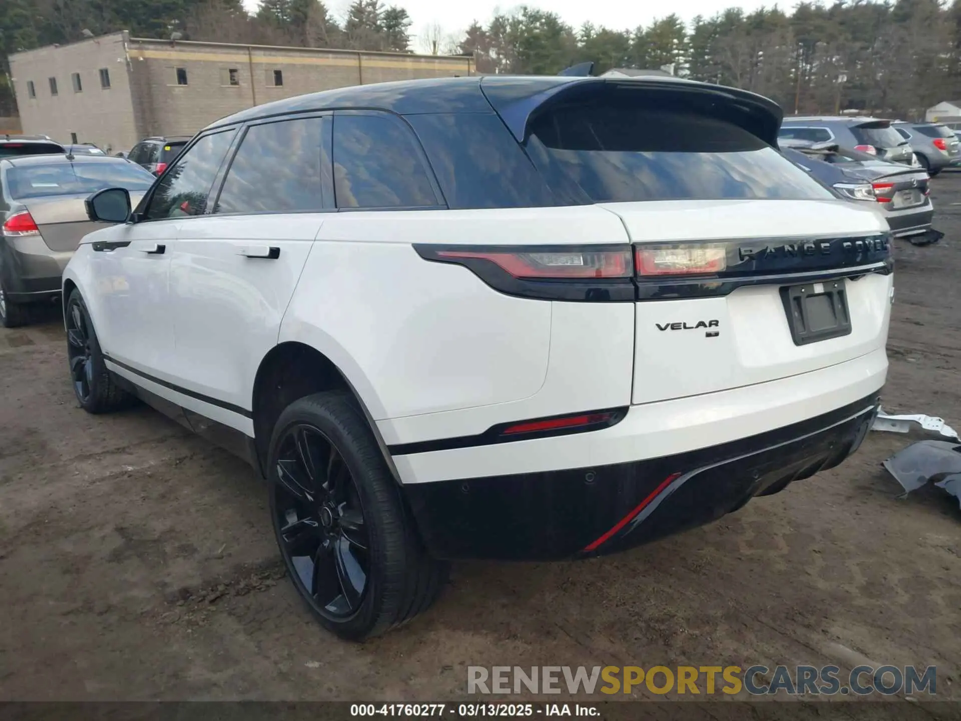 15 fotografías del automóvil dañado SALYT2EX5MA321200 LAND ROVER RANGE ROVER VELAR 2021