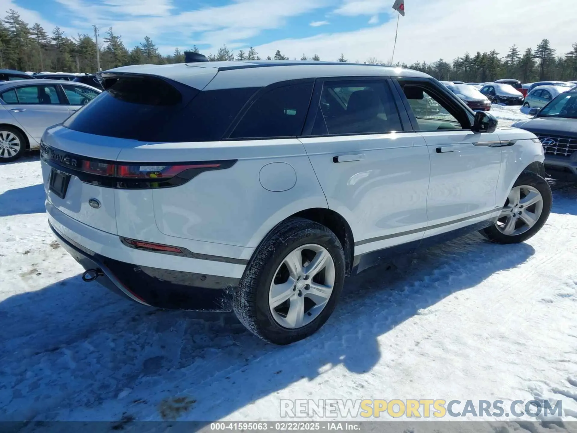 4 fotografías del automóvil dañado SALYT2EX7MA313339 LAND ROVER RANGE ROVER VELAR 2021