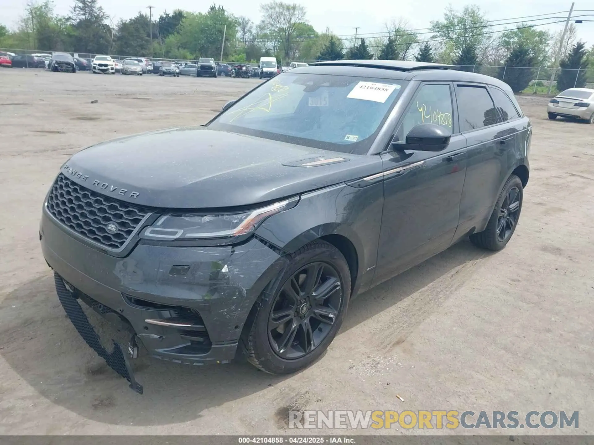 2 fotografías del automóvil dañado SALYT2EX8MA323426 LAND ROVER RANGE ROVER VELAR 2021
