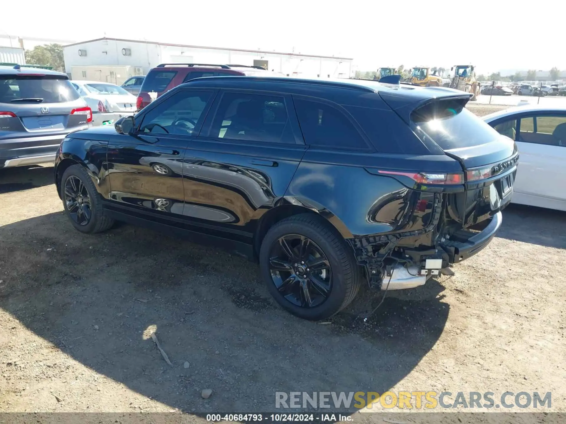 3 fotografías del automóvil dañado SALYJ2EX3NA347057 LAND ROVER RANGE ROVER VELAR 2022