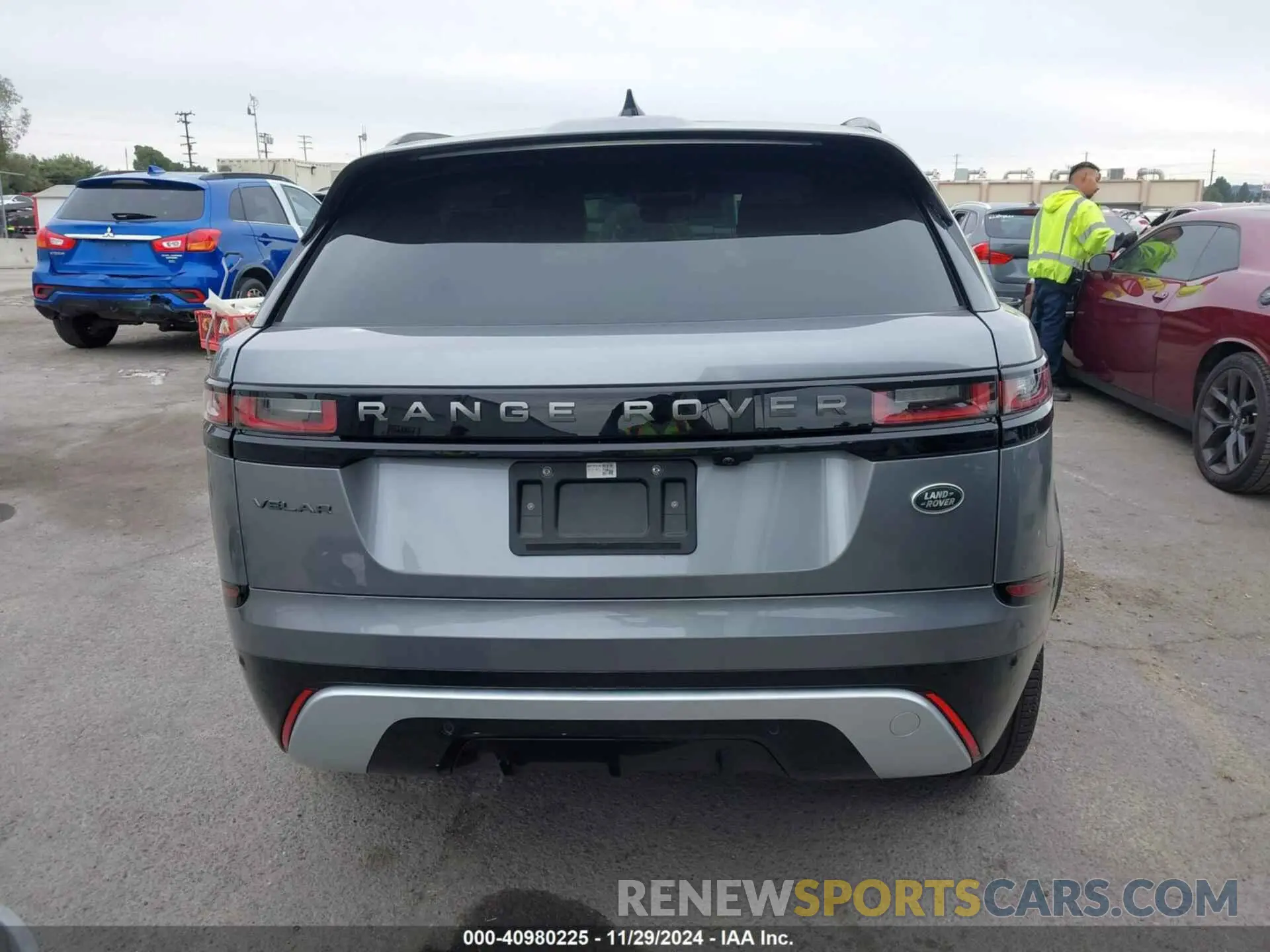 17 fotografías del automóvil dañado SALYT2EX0NA331599 LAND ROVER RANGE ROVER VELAR 2022