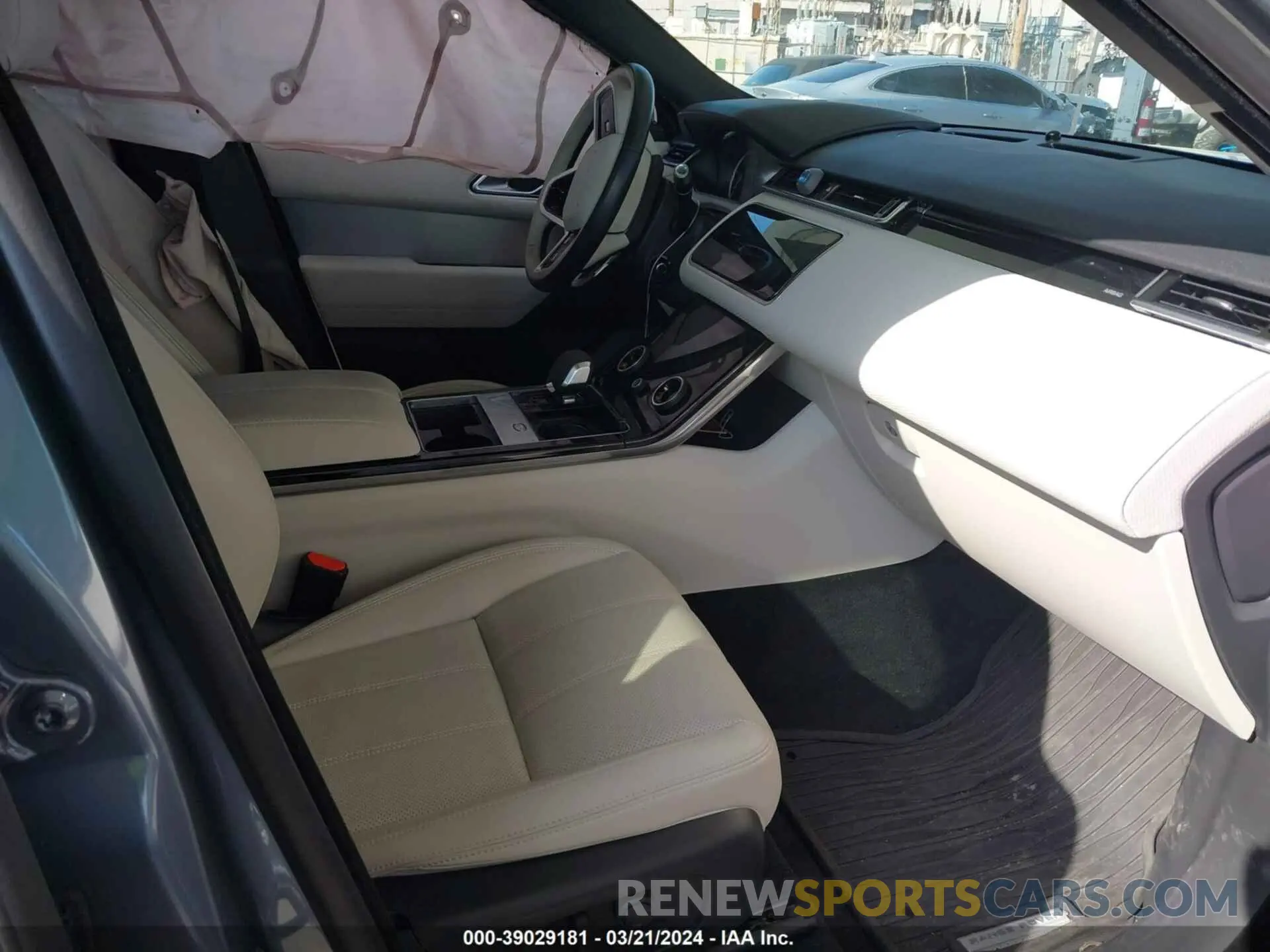 5 fotografías del automóvil dañado SALYT2EX0NA333319 LAND ROVER RANGE ROVER VELAR 2022