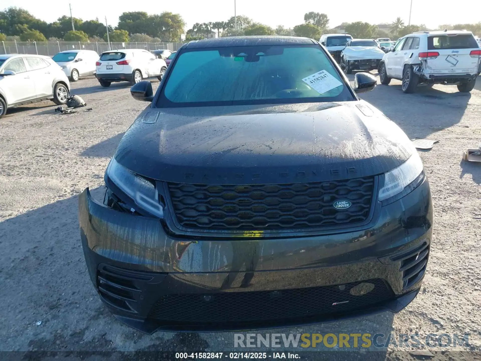 12 fotografías del automóvil dañado SALYT2EX0NA344160 LAND ROVER RANGE ROVER VELAR 2022
