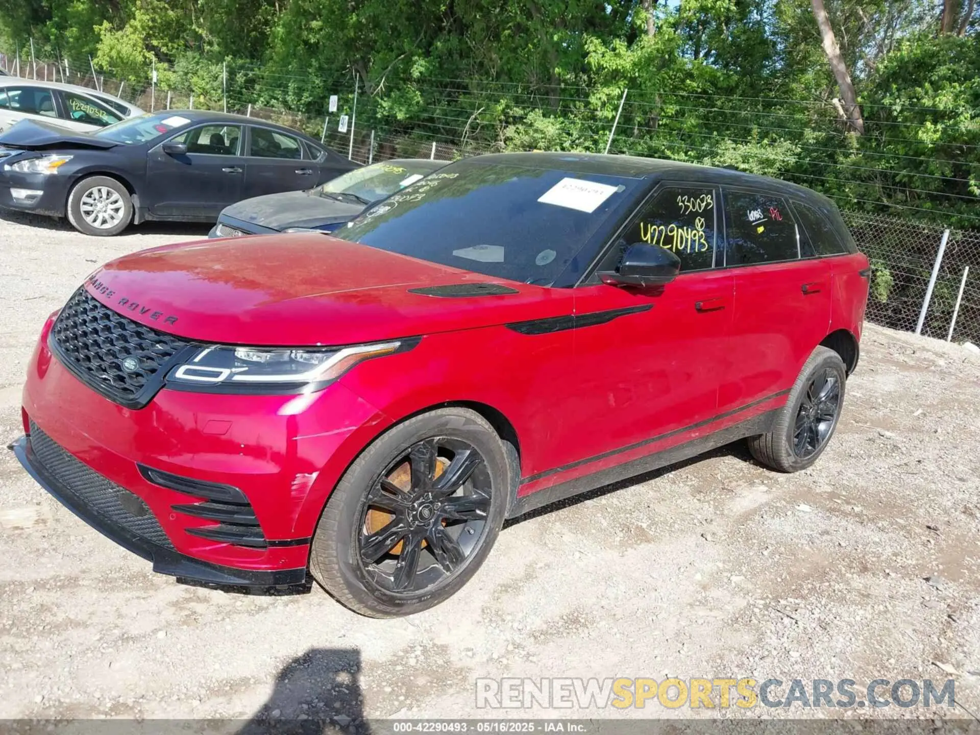 2 fotografías del automóvil dañado SALYT2EX1NA330073 LAND ROVER RANGE ROVER VELAR 2022