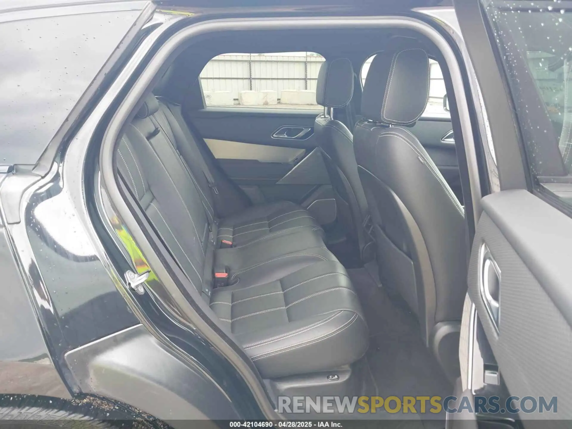 8 fotografías del automóvil dañado SALYT2EX3NA346288 LAND ROVER RANGE ROVER VELAR 2022