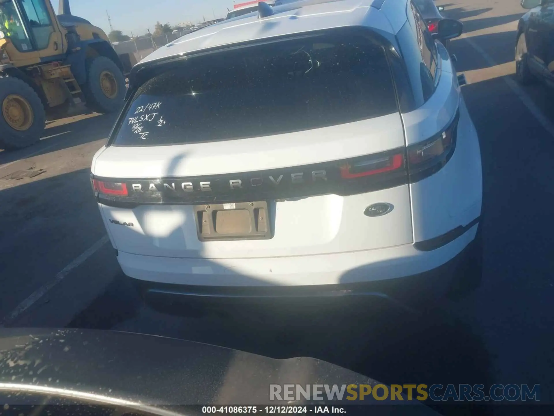 16 fotografías del automóvil dañado SALYT2EX6NA329730 LAND ROVER RANGE ROVER VELAR 2022