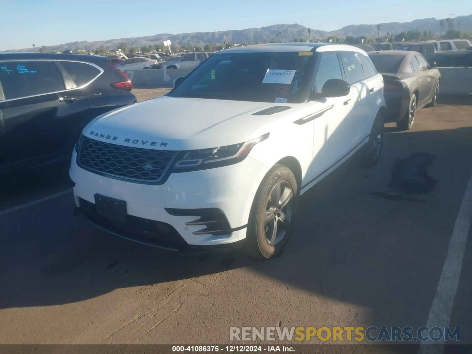 2 fotografías del automóvil dañado SALYT2EX6NA329730 LAND ROVER RANGE ROVER VELAR 2022
