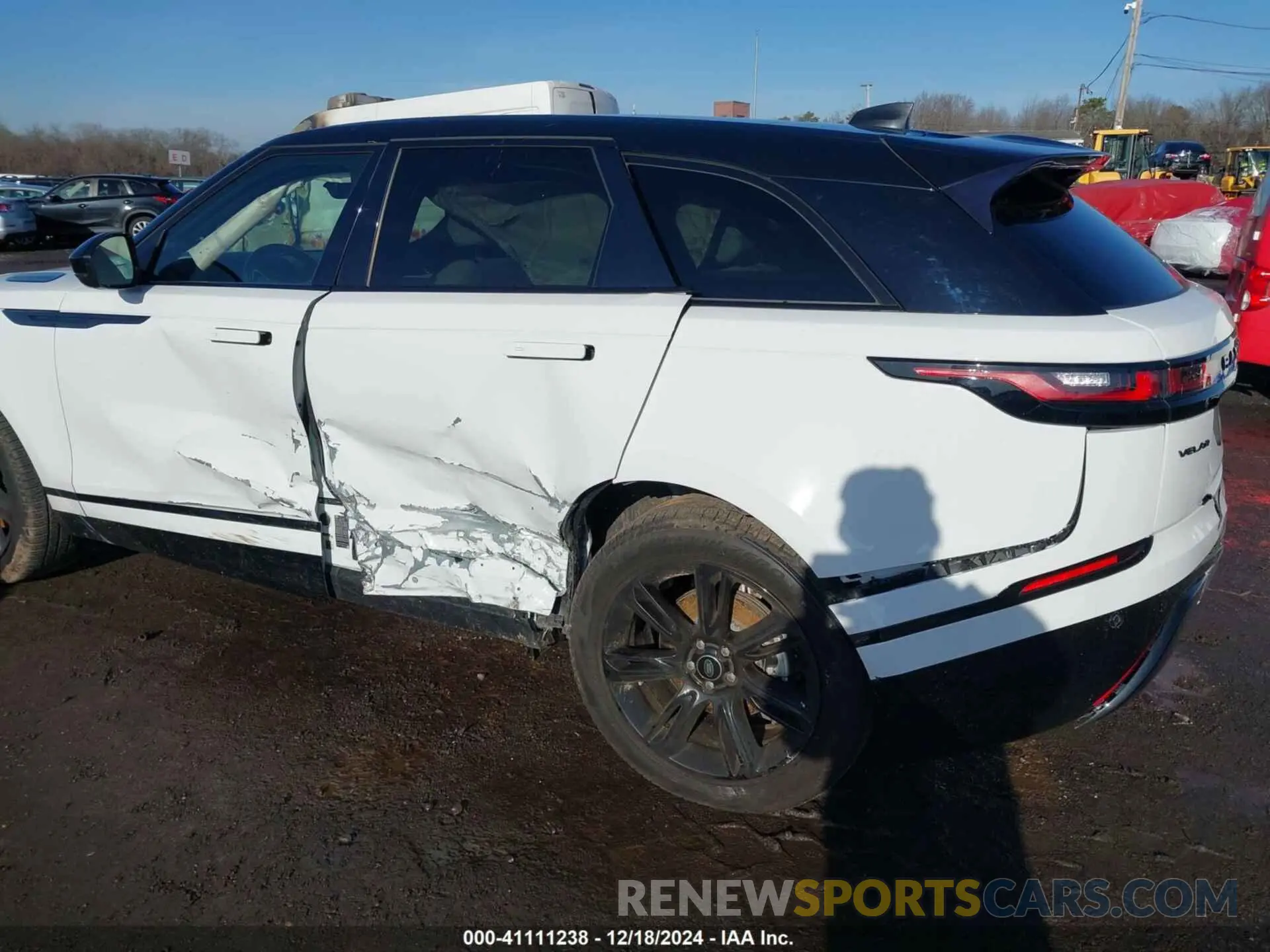 6 fotografías del automóvil dañado SALYT2EX7NA341627 LAND ROVER RANGE ROVER VELAR 2022