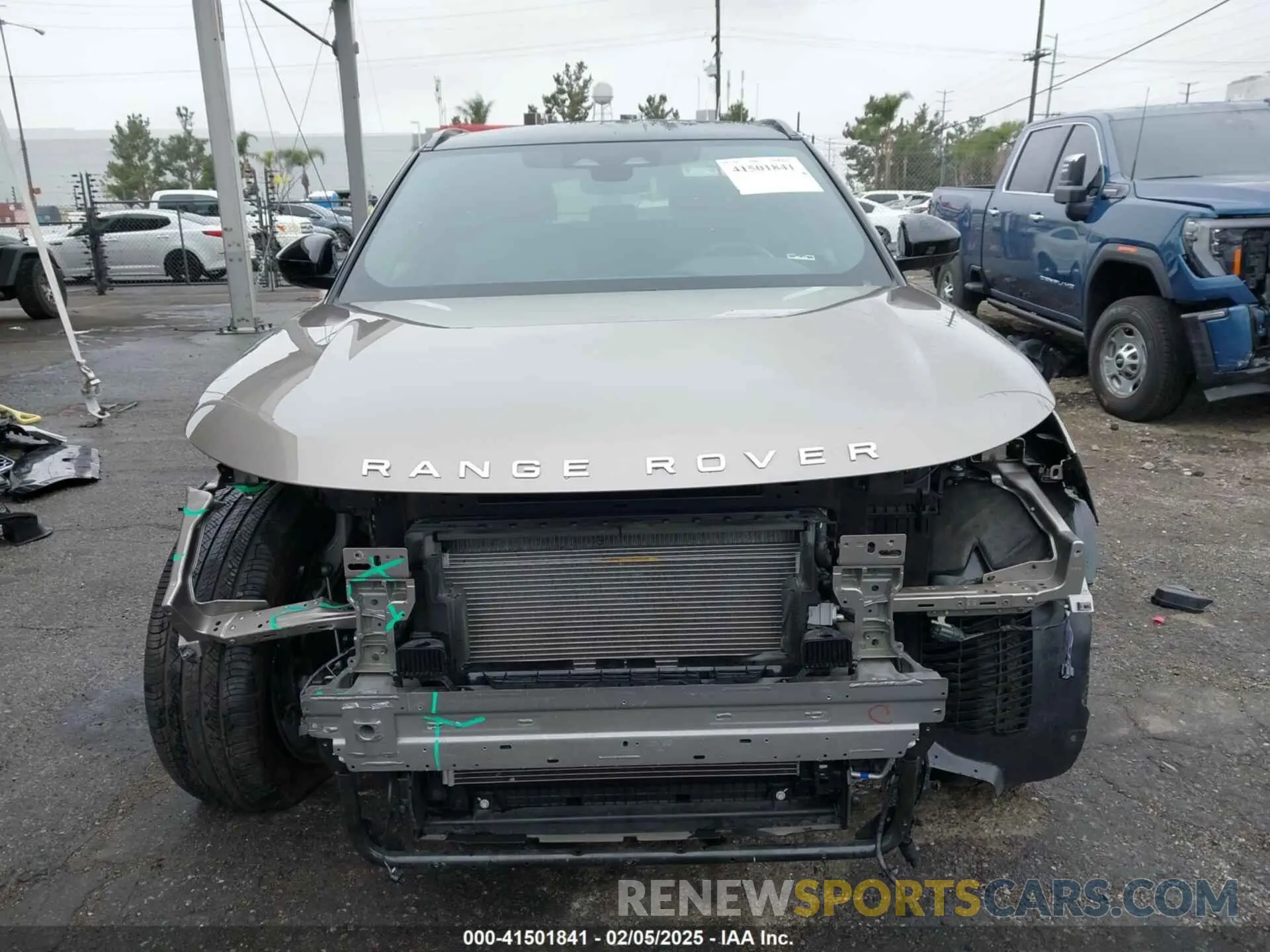 13 fotografías del automóvil dañado SALYJ2EX1PA363583 LAND ROVER RANGE ROVER VELAR 2023