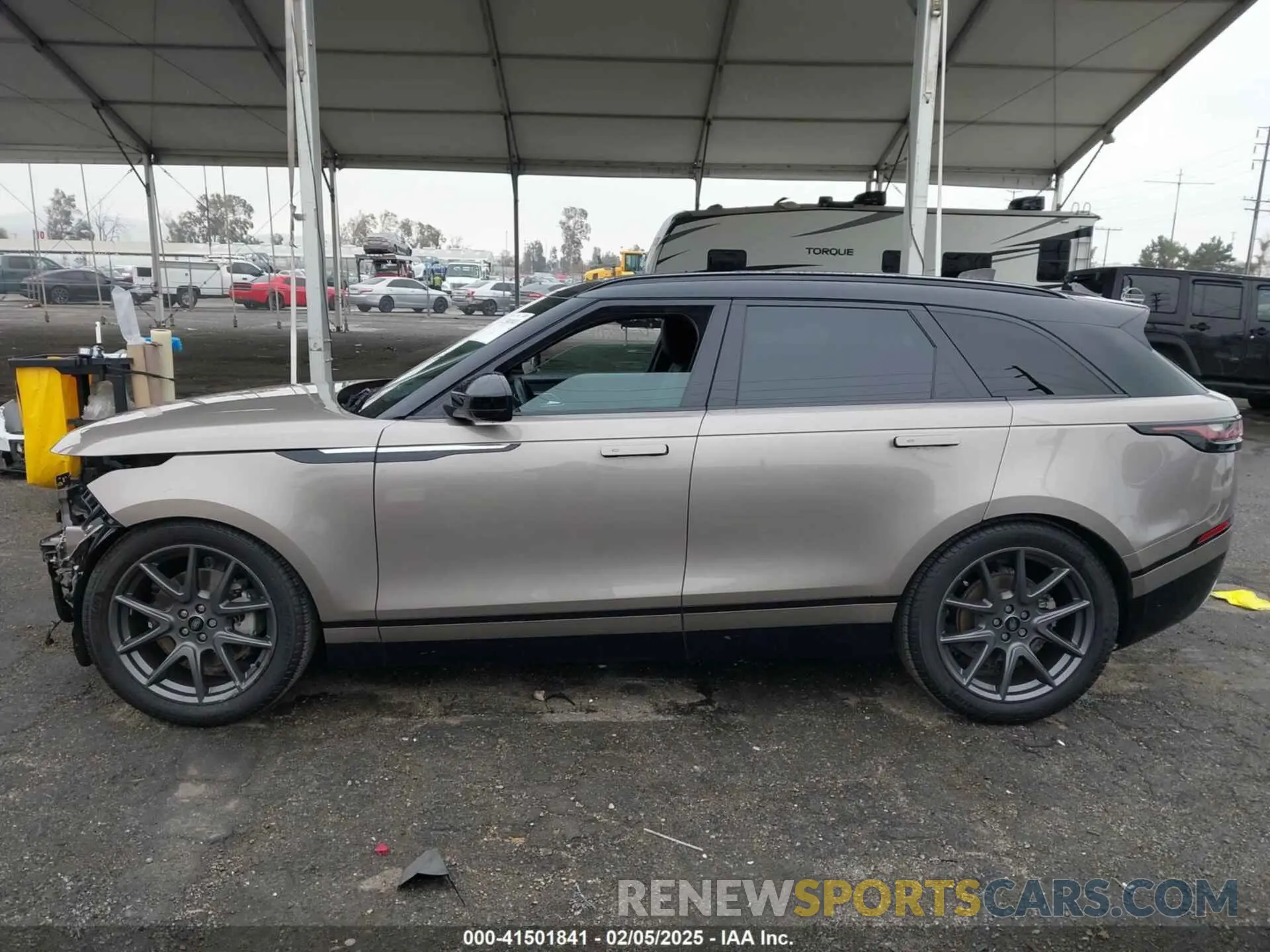 15 fotografías del automóvil dañado SALYJ2EX1PA363583 LAND ROVER RANGE ROVER VELAR 2023