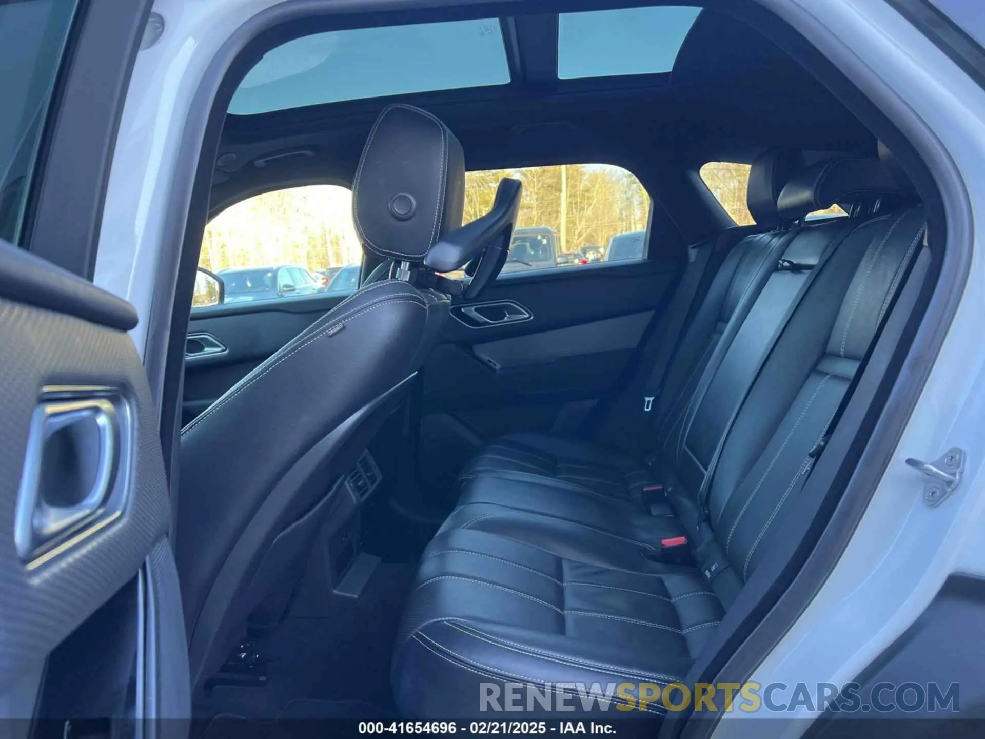 8 fotografías del automóvil dañado SALYJ2EX6PA353518 LAND ROVER RANGE ROVER VELAR 2023