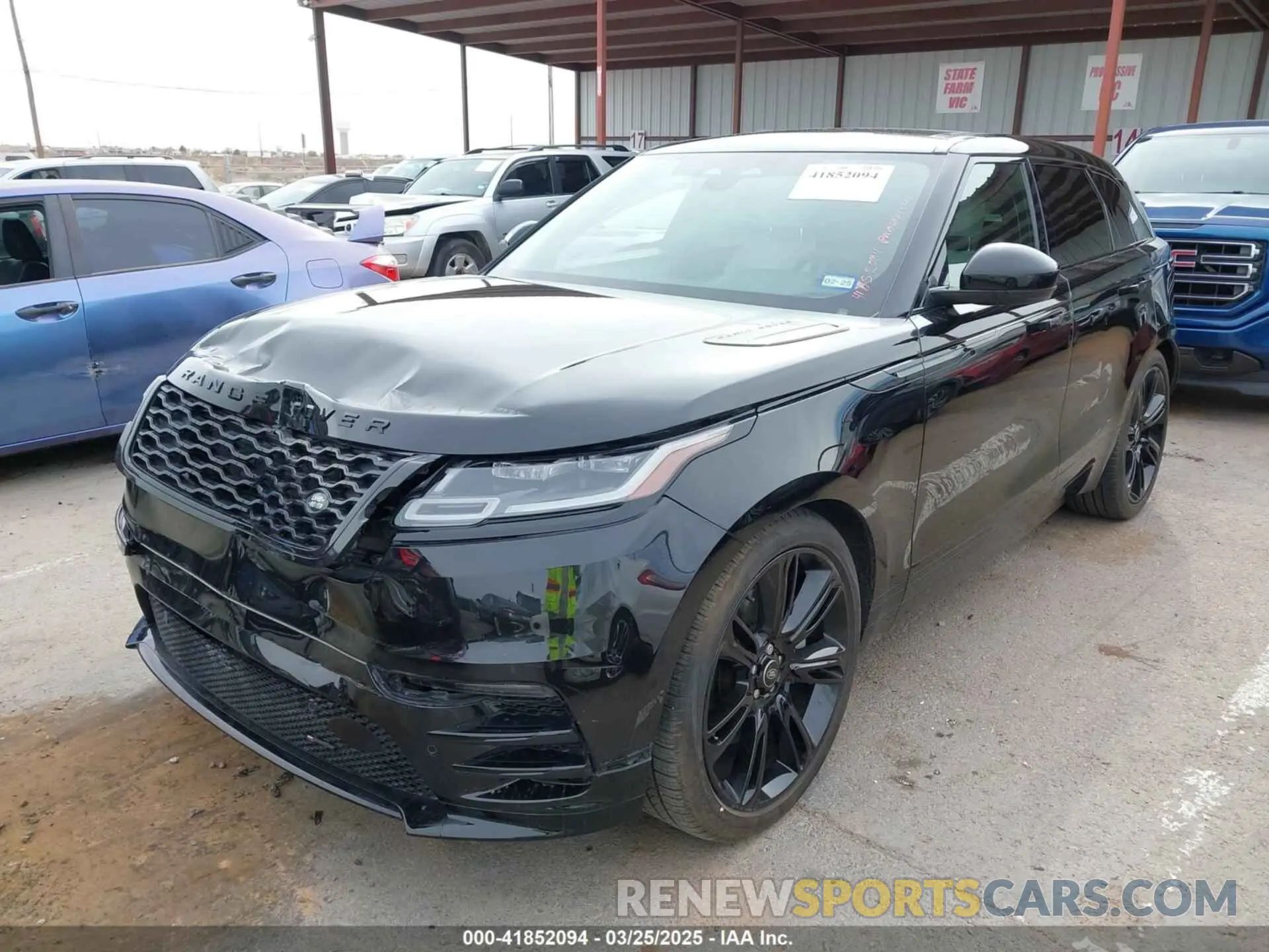 2 fotografías del automóvil dañado SALYT2EU4PA361634 LAND ROVER RANGE ROVER VELAR 2023