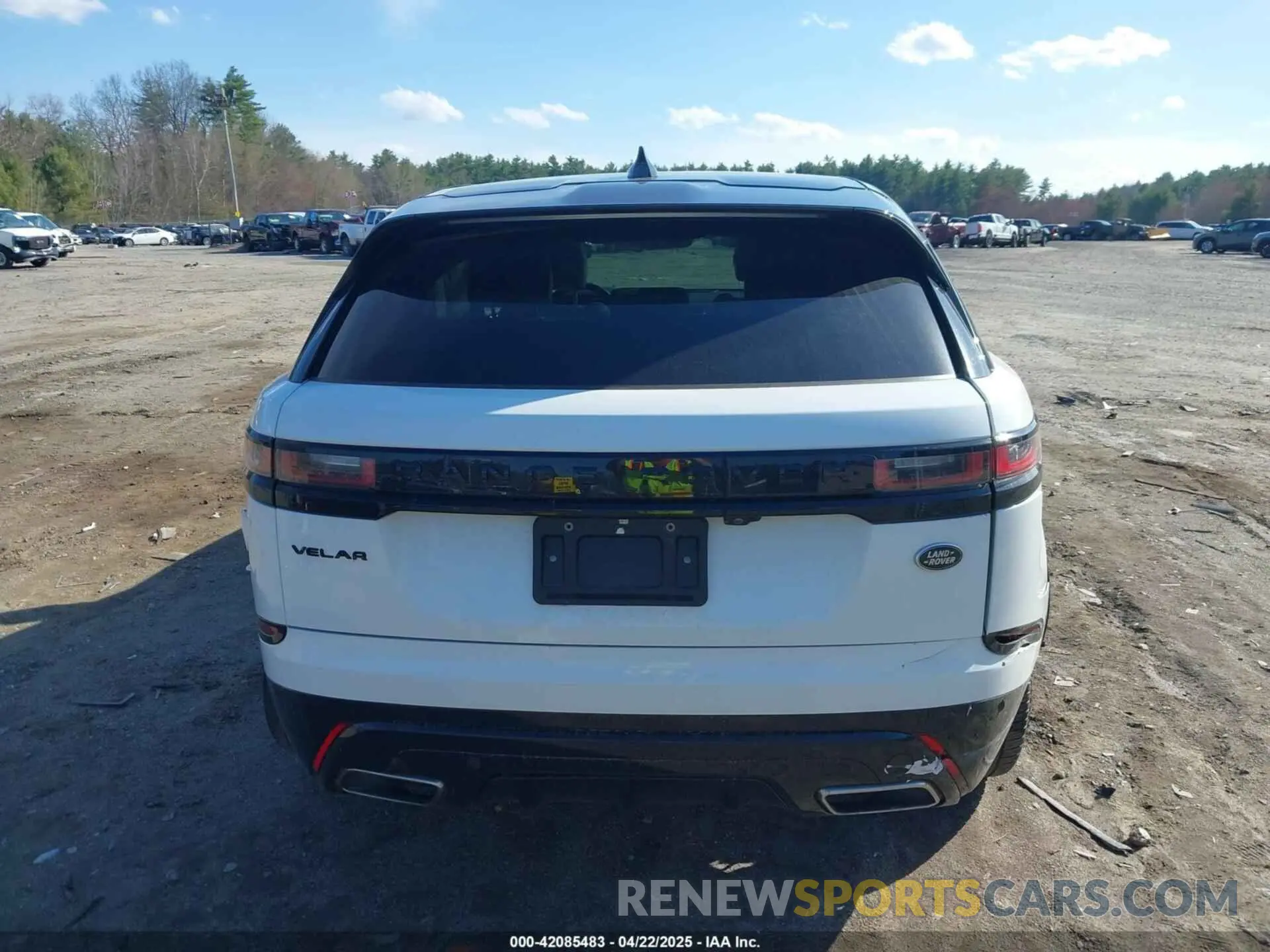 16 fotografías del automóvil dañado SALYT2EU7PA357867 LAND ROVER RANGE ROVER VELAR 2023