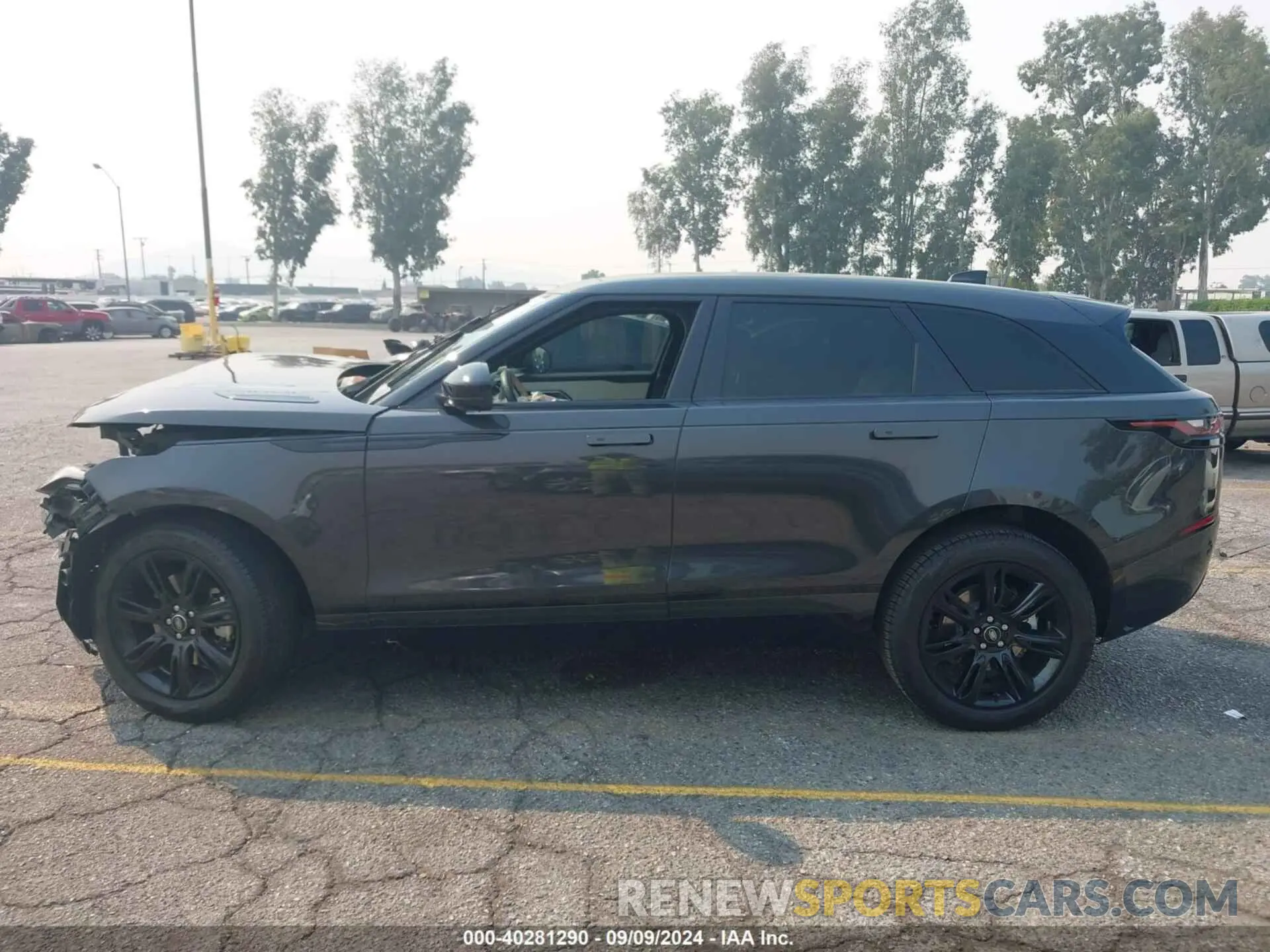 13 fotografías del automóvil dañado SALYT2EX0PA348650 LAND ROVER RANGE ROVER VELAR 2023