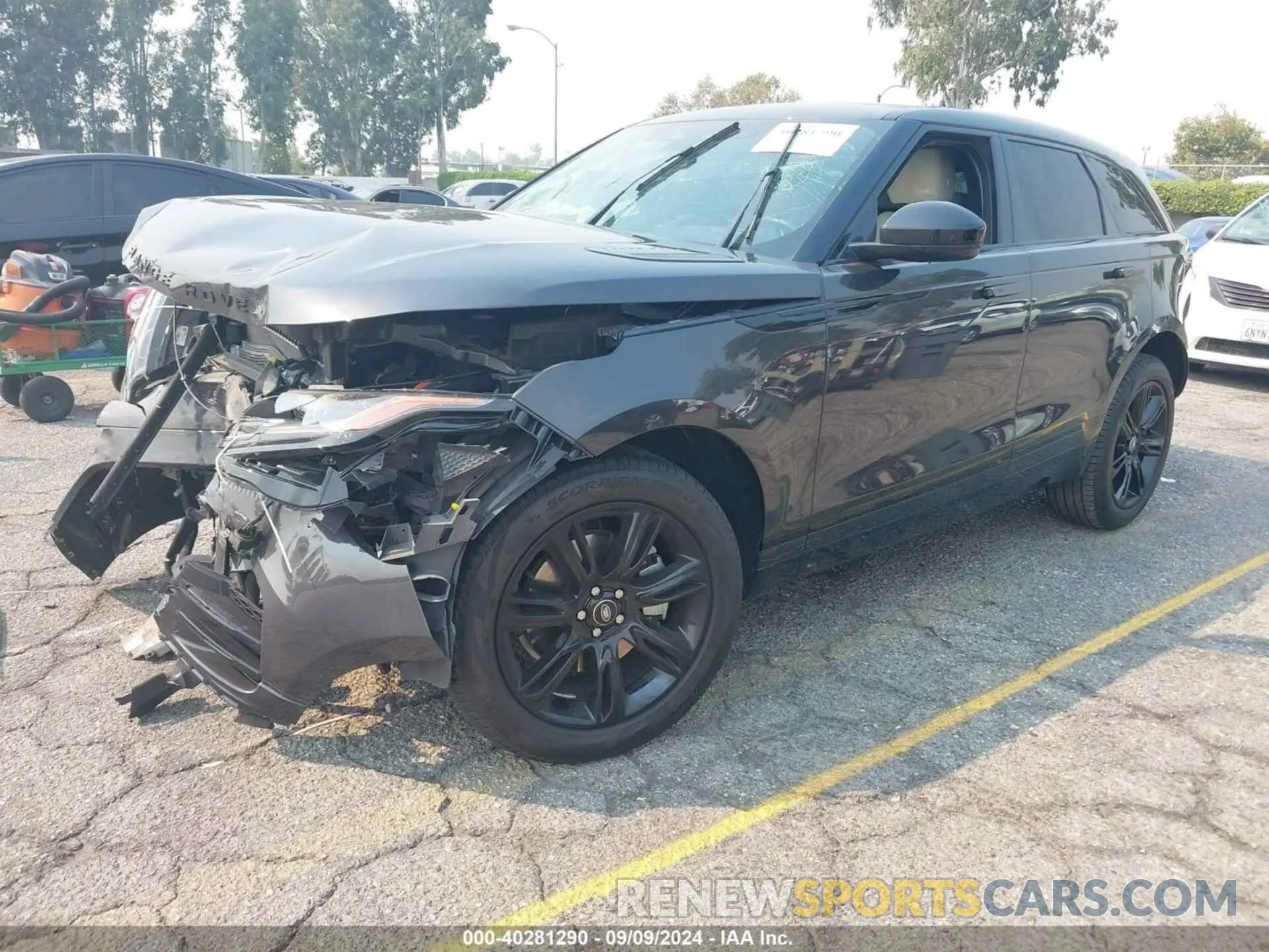 2 fotografías del automóvil dañado SALYT2EX0PA348650 LAND ROVER RANGE ROVER VELAR 2023