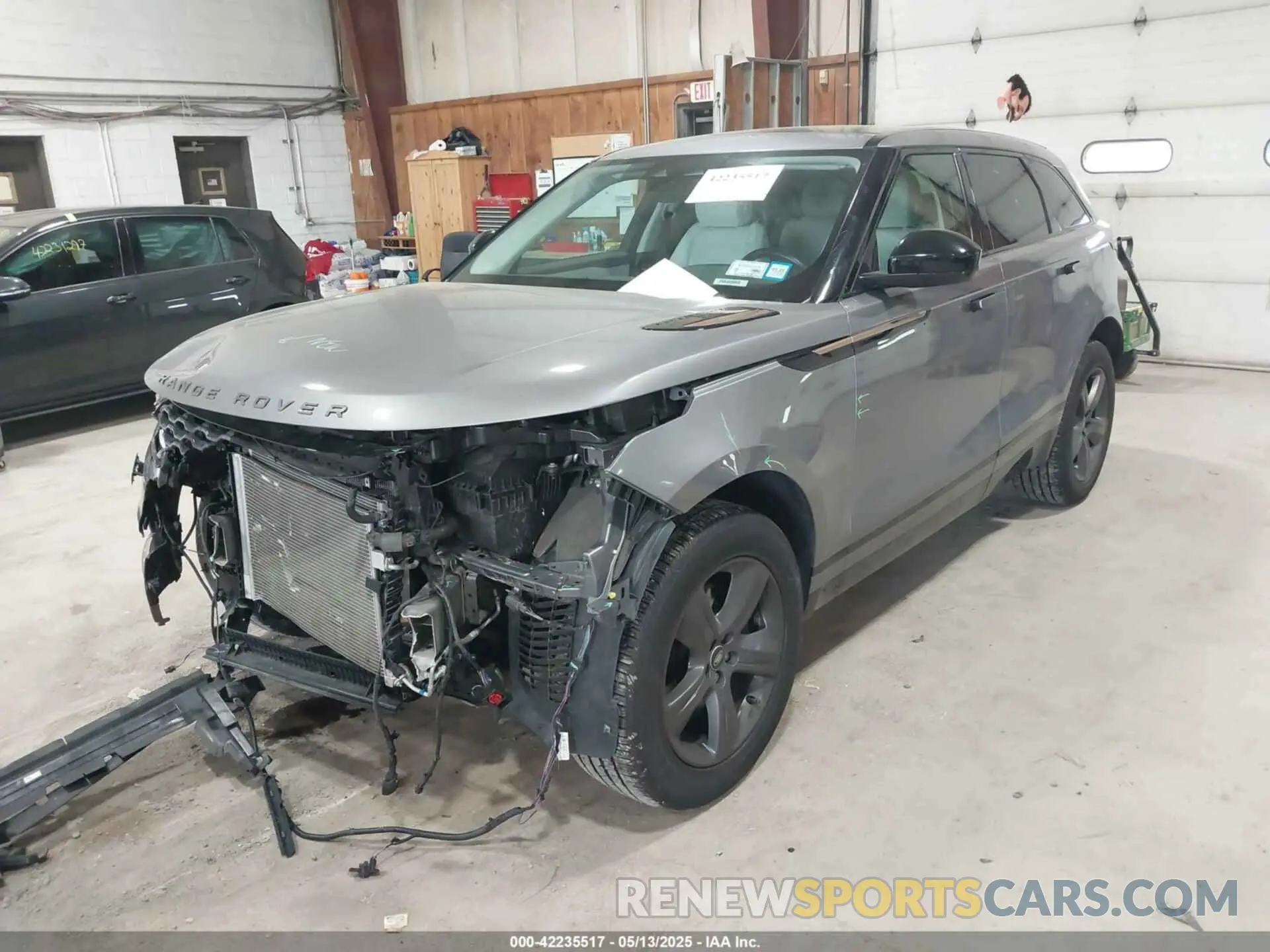 2 fotografías del automóvil dañado SALYT2EX1PA350889 LAND ROVER RANGE ROVER VELAR 2023
