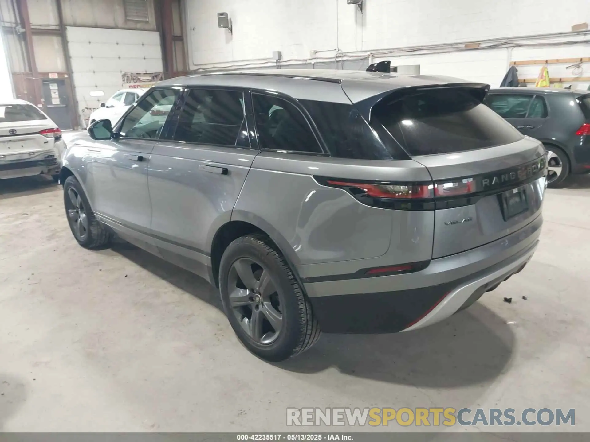 3 fotografías del automóvil dañado SALYT2EX1PA350889 LAND ROVER RANGE ROVER VELAR 2023
