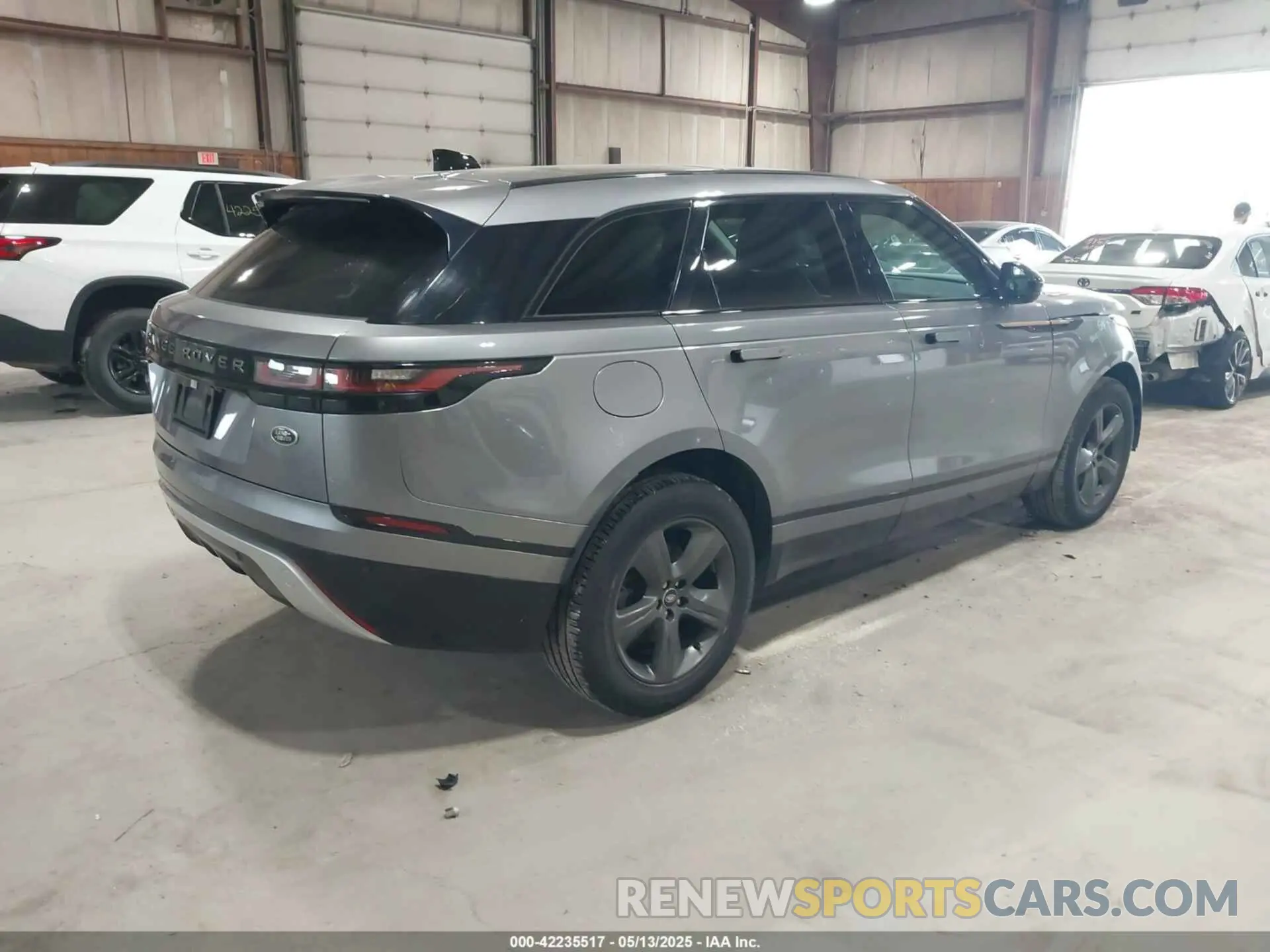 4 fotografías del automóvil dañado SALYT2EX1PA350889 LAND ROVER RANGE ROVER VELAR 2023
