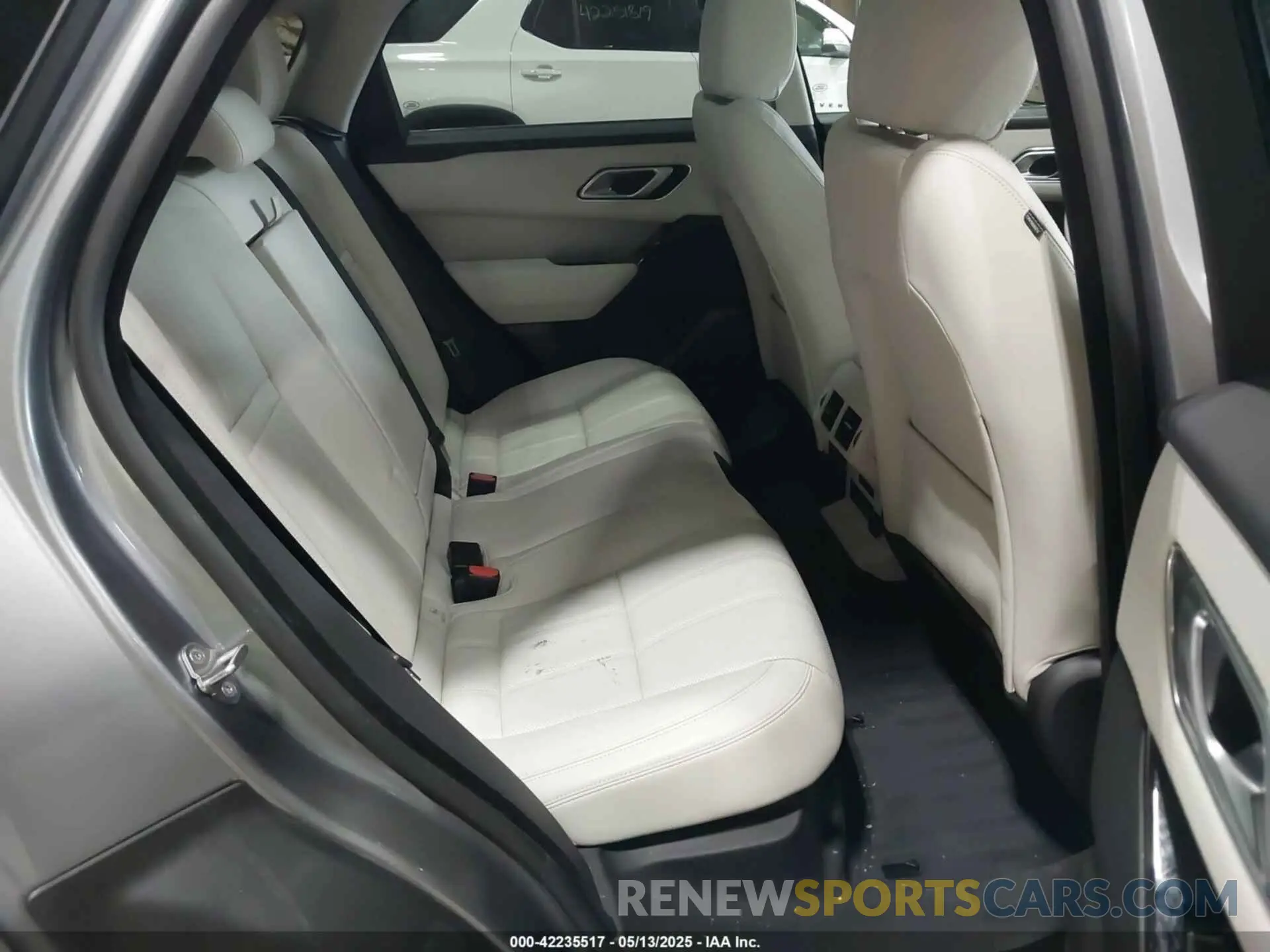 8 fotografías del automóvil dañado SALYT2EX1PA350889 LAND ROVER RANGE ROVER VELAR 2023