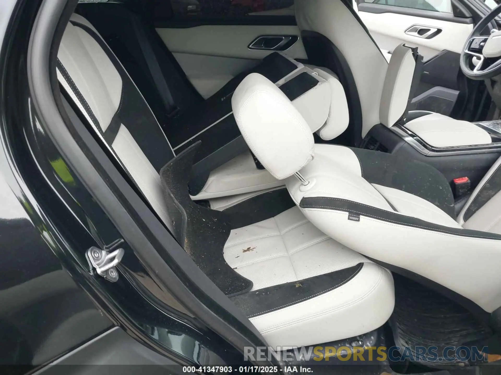 8 fotografías del automóvil dañado SALYT2EX7PA348791 LAND ROVER RANGE ROVER VELAR 2023