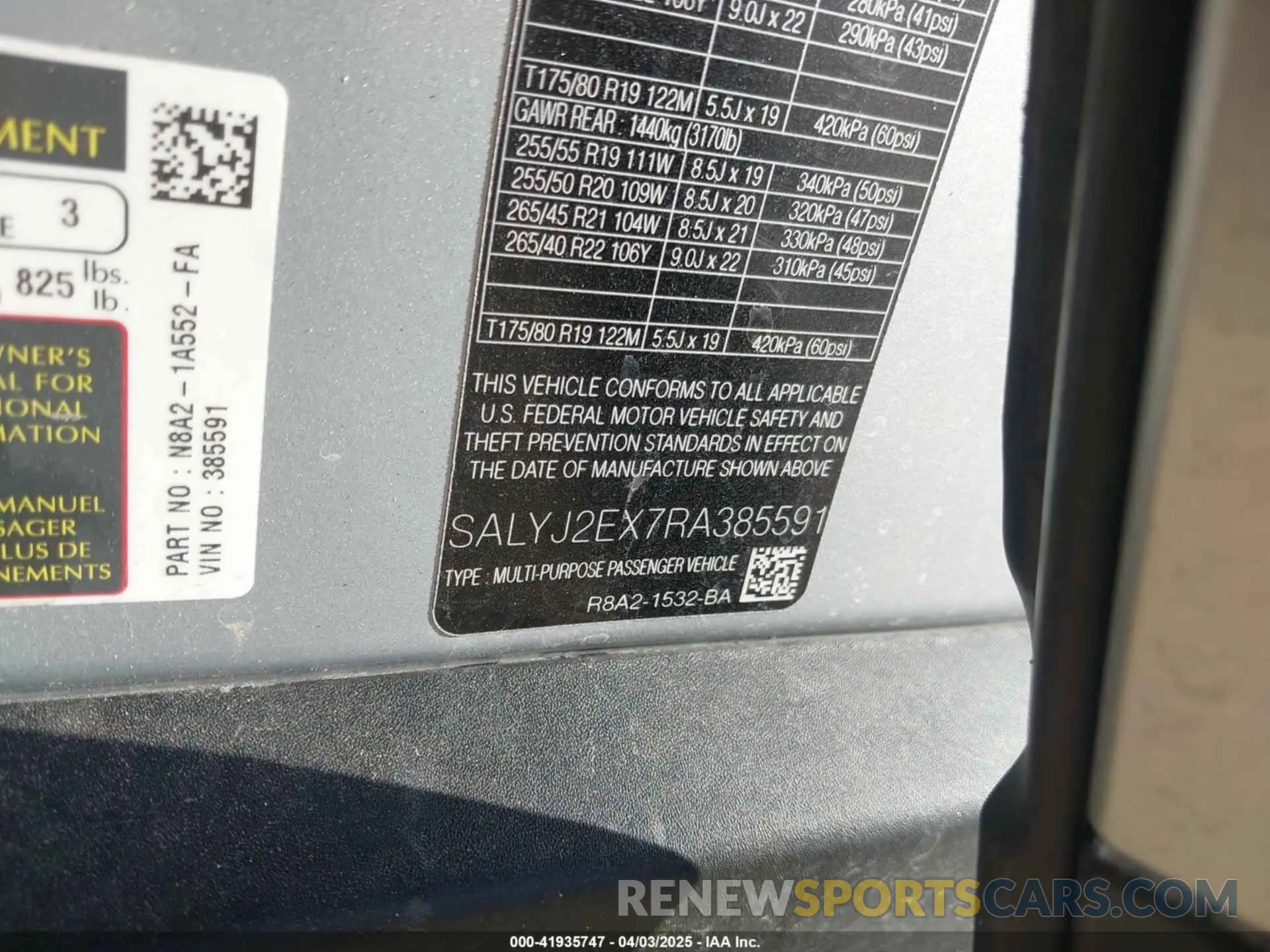 9 fotografías del automóvil dañado SALYJ2EX7RA385591 LAND ROVER RANGE ROVER VELAR 2024