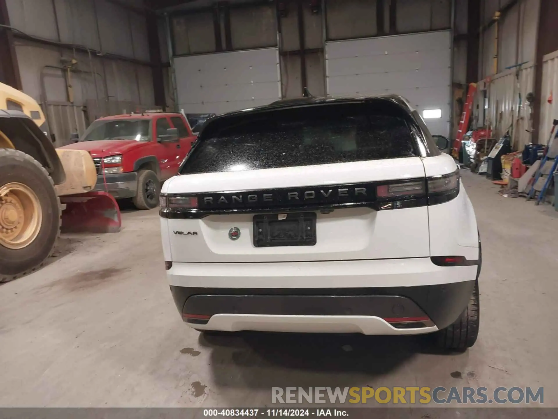 16 fotografías del automóvil dañado SALYL2EX9RA370374 LAND ROVER RANGE ROVER VELAR 2024