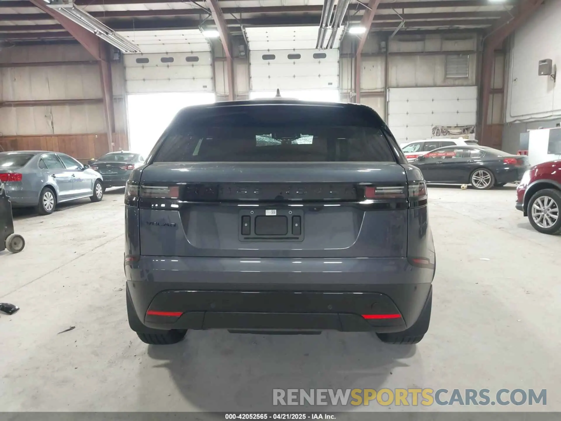 16 fotografías del automóvil dañado SALYJ2EX4SA811596 LAND ROVER RANGE ROVER VELAR 2025